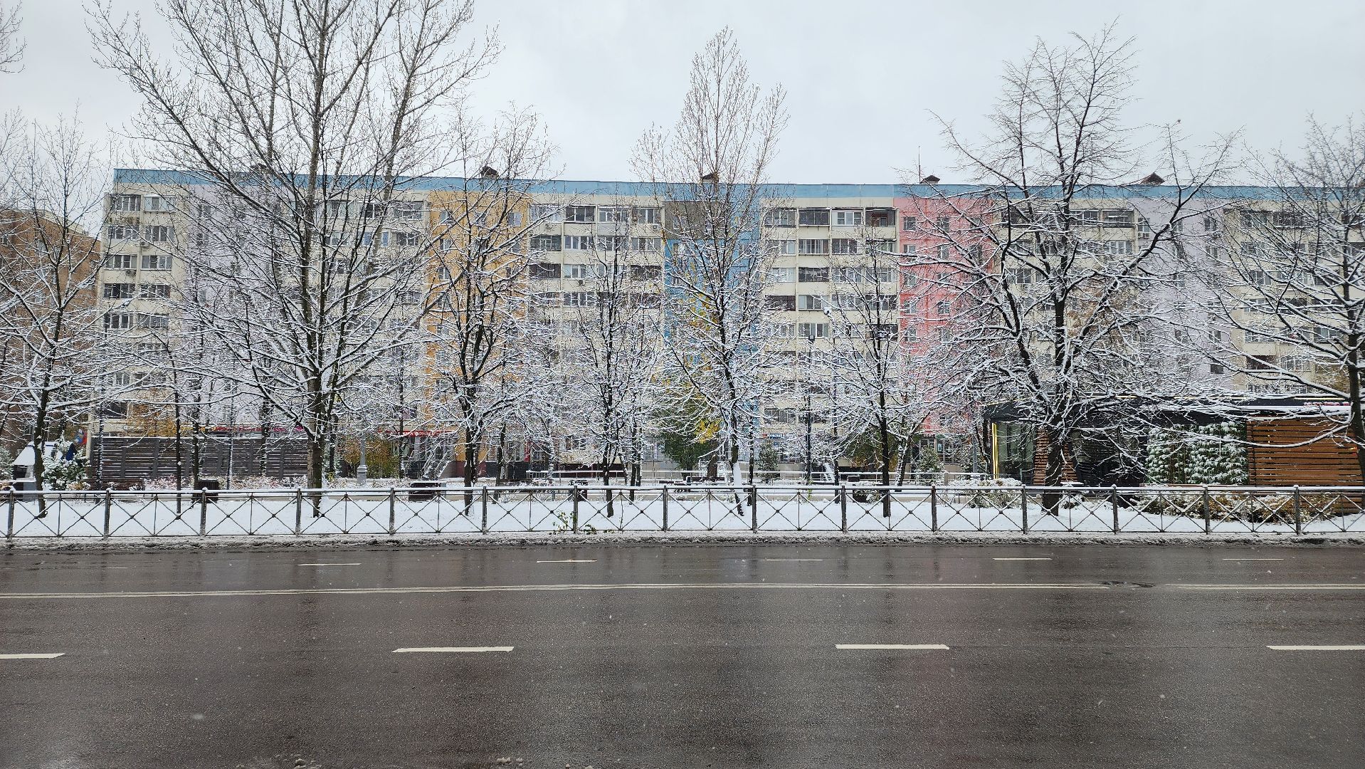 Реутов, вертикалки, снегопад, уборка снега, лепим снеговика,