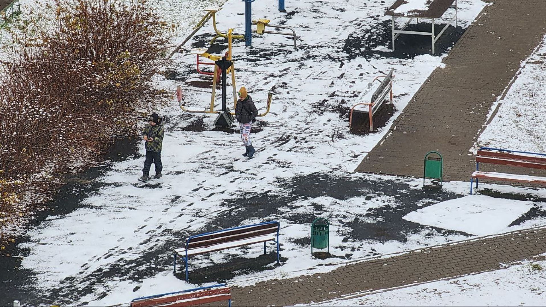 Реутов, вертикалки, снегопад, уборка снега, лепим снеговика,