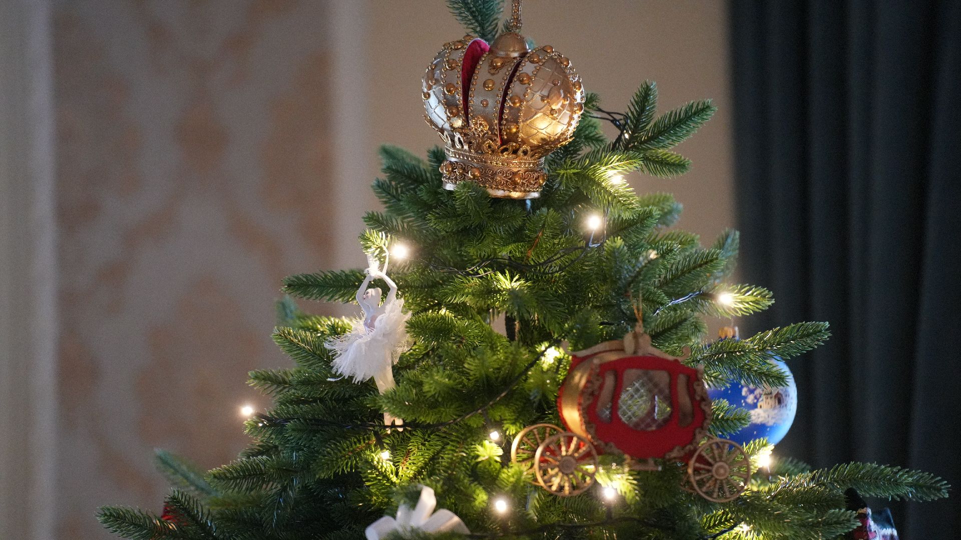 новогодние праздники, музей, рождество, новый год, царская семья, традиции,