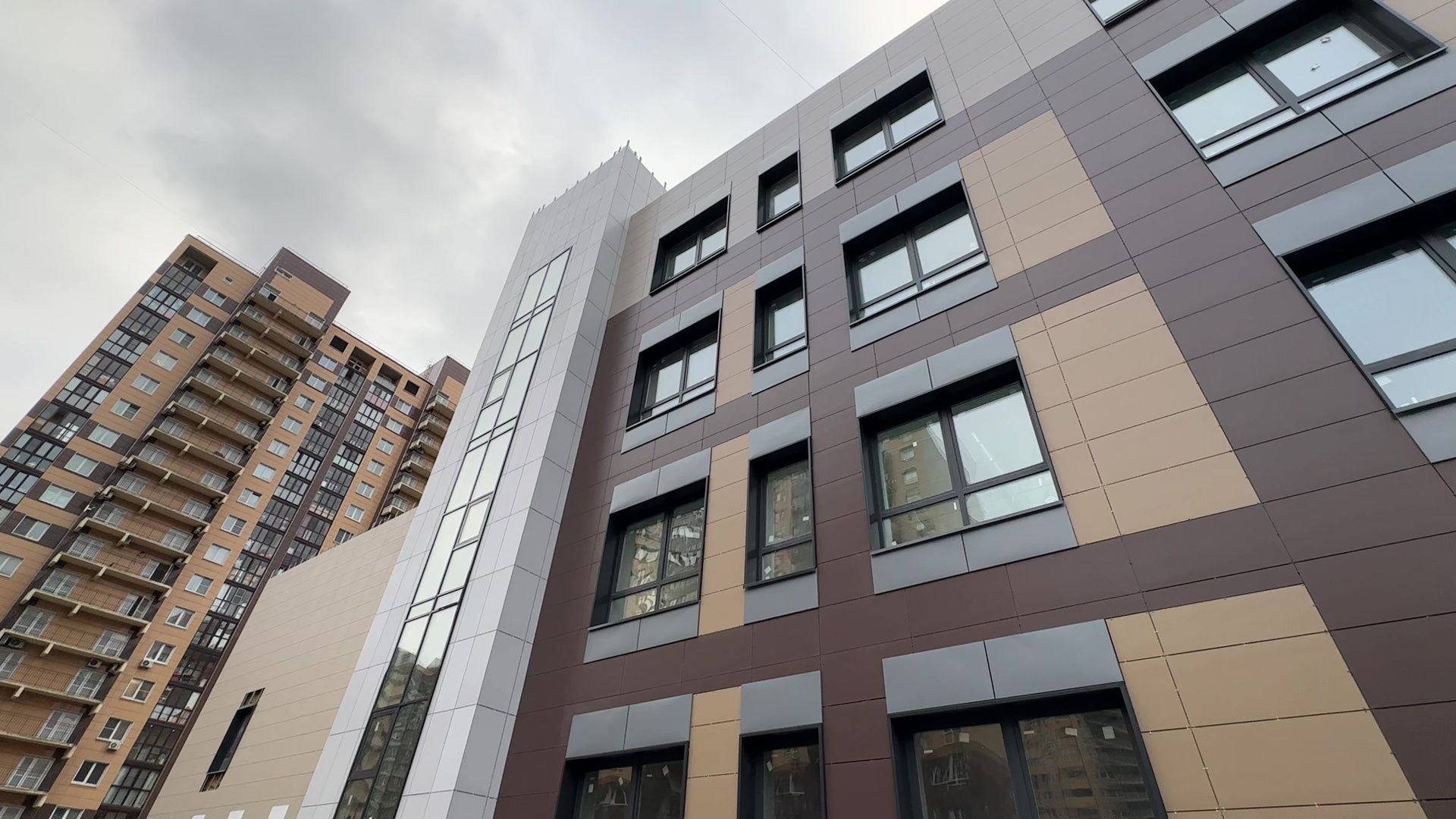 Реутов, вертикалки, строительство, образование, школа на 1100 мест, образовательный комплекс, стадион, внутренний двор, коворкинг,