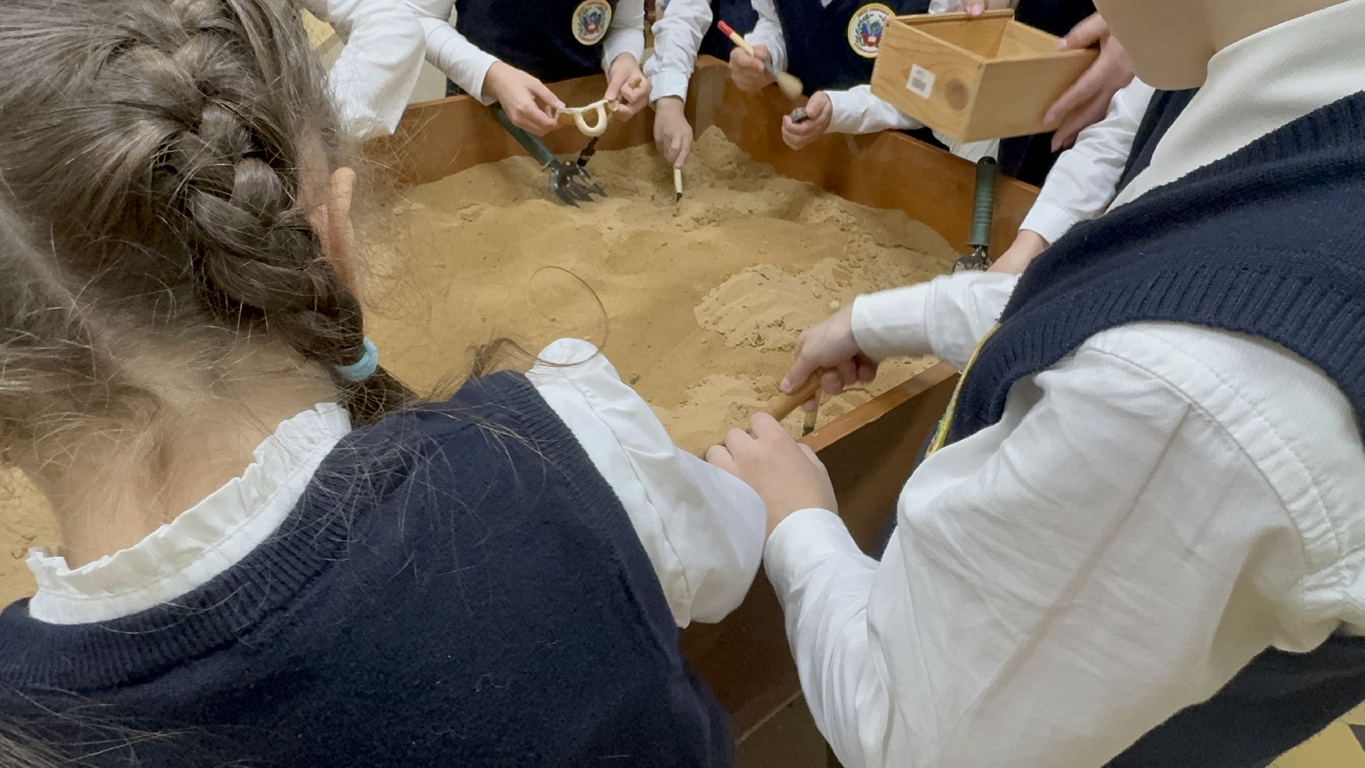 Солнечногорск, Школьники, Уроки по археологии, Занятия, Артефакты, вертикалки