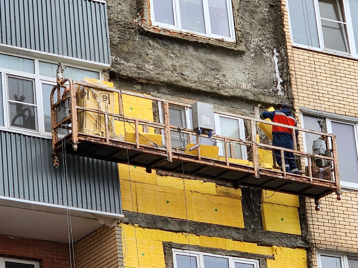 Чехов, улица Дружбы, жилой комплекс Посейдон, капитальный ремонт фасада, реконструкция фасада, утепление, гидроизоляция, теплоизоляция, фонд капитального ремонта мо, вертикалки,