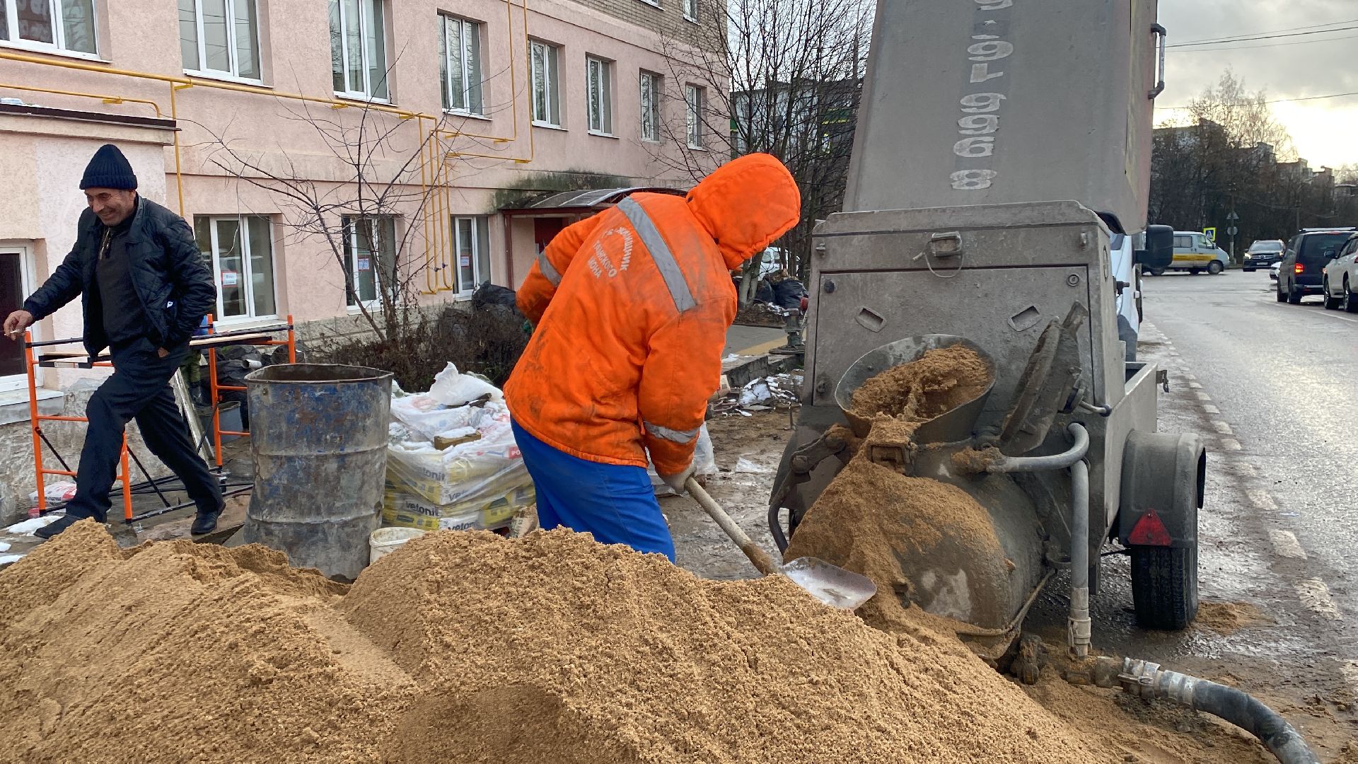 Тротуар, Ремонт, детская поликлиника, Ремонт крыши, вертикалки,