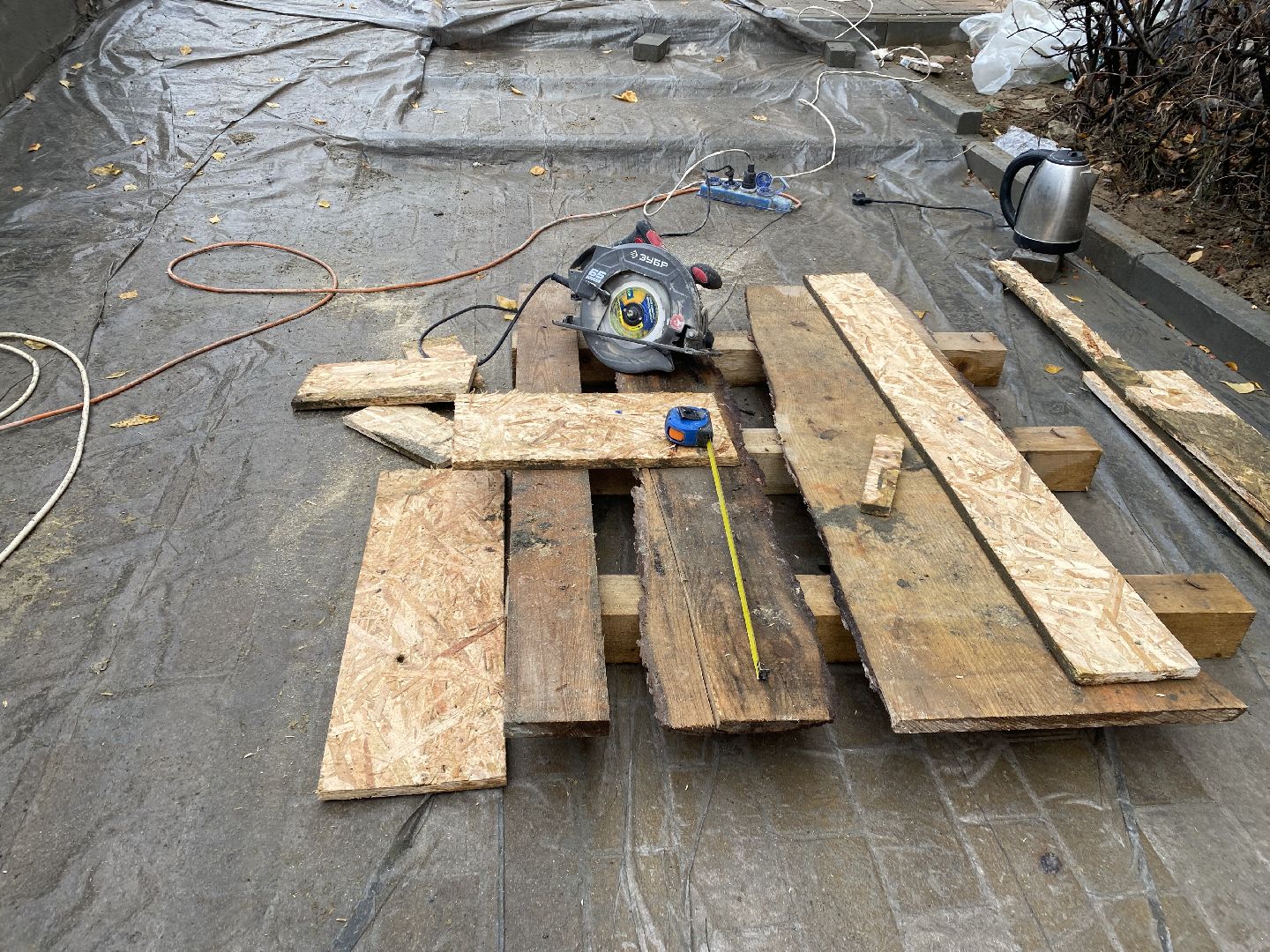 Тротуар, Ремонт, детская поликлиника, Ремонт крыши, вертикалки,