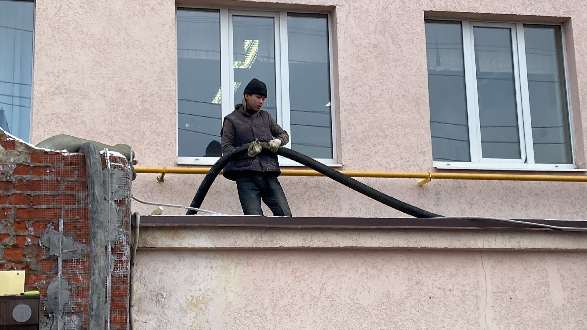 Тротуар, Ремонт, детская поликлиника, Ремонт крыши, вертикалки,