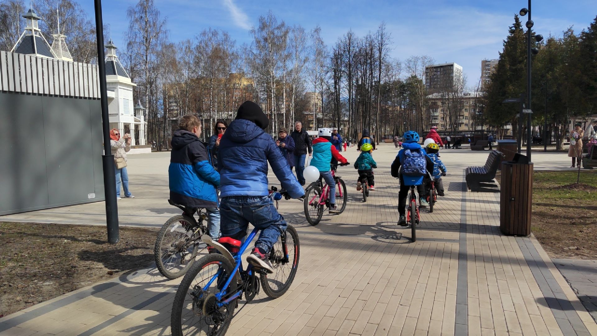 Пушкино, Пушкинский округ, весна в Подмосковье, Парк Пушкино, велозаезд, дети, спорт, живу спортом, люди города, ВелоПушкино, парки Подмосковья