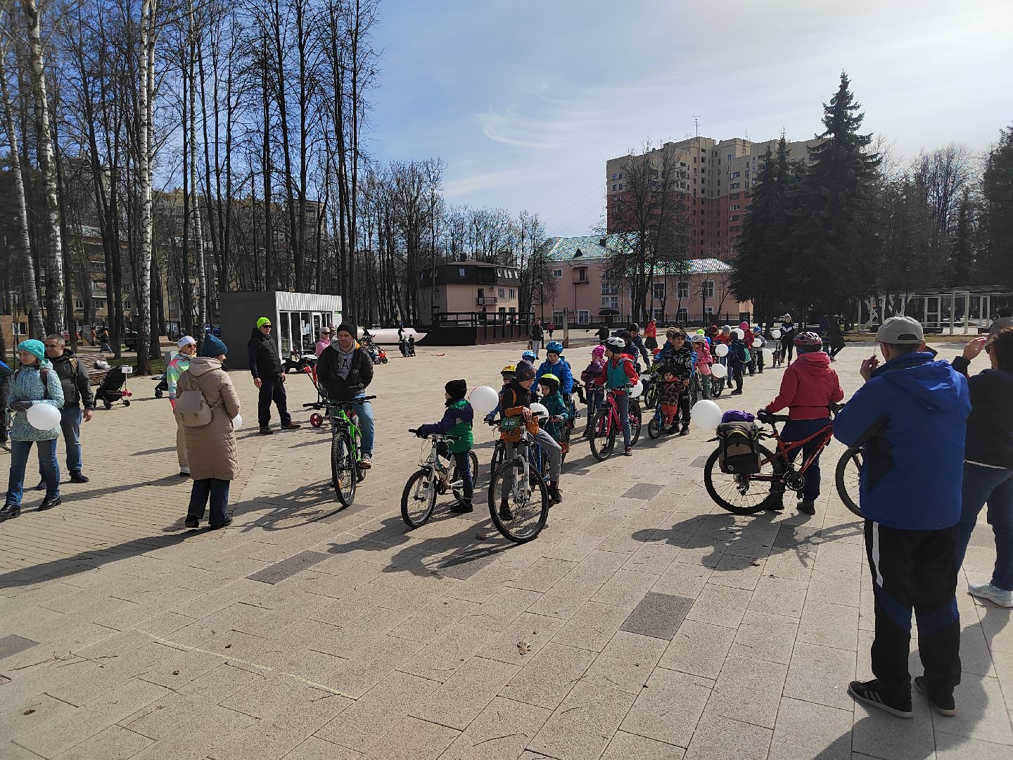 Пушкино, Пушкинский округ, весна в Подмосковье, Парк Пушкино, велозаезд, дети, спорт, живу спортом, люди города, ВелоПушкино, парки Подмосковья