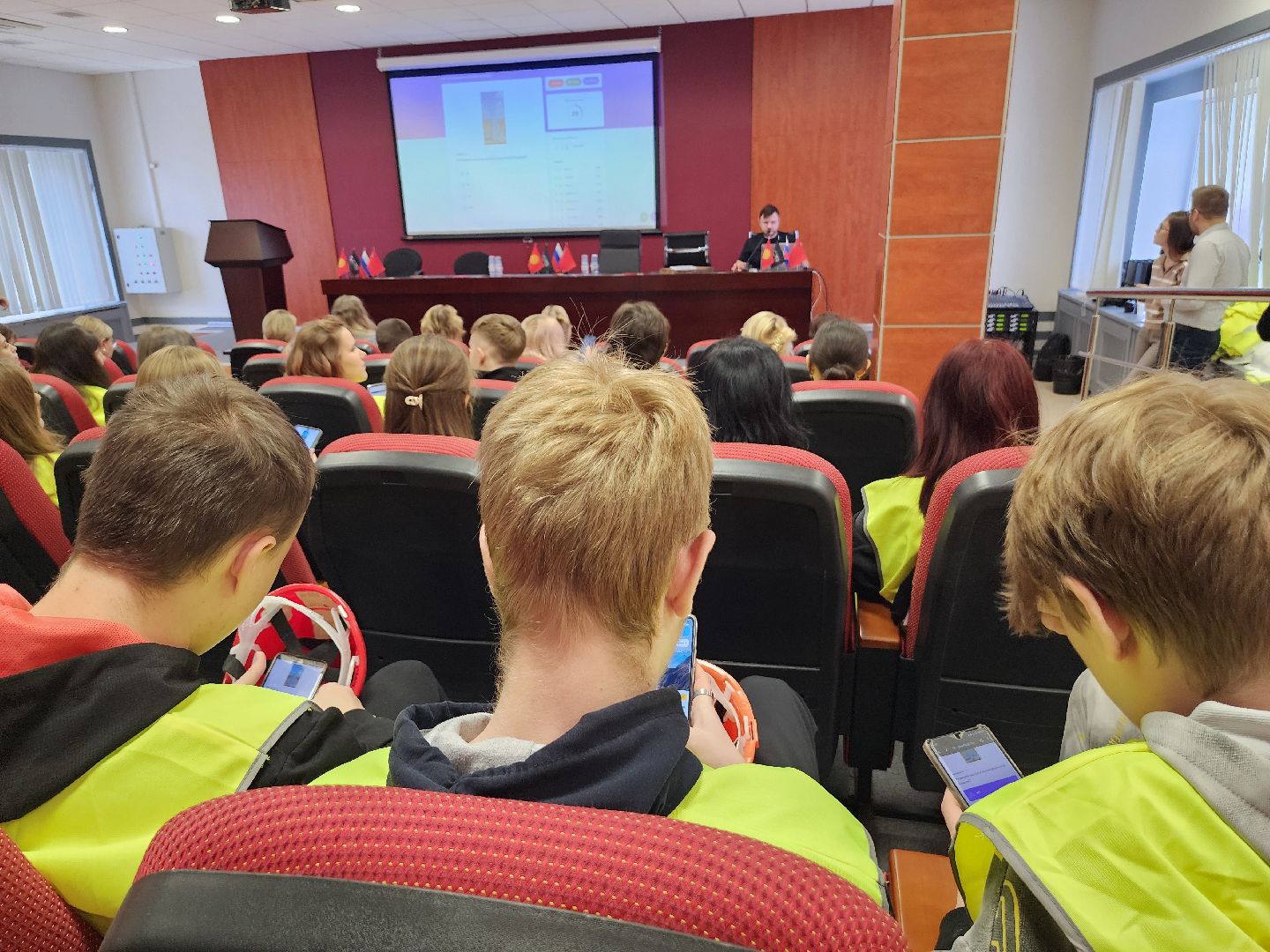 серпухов, слз, экскурсия, школьники, интеллектуальная игра,