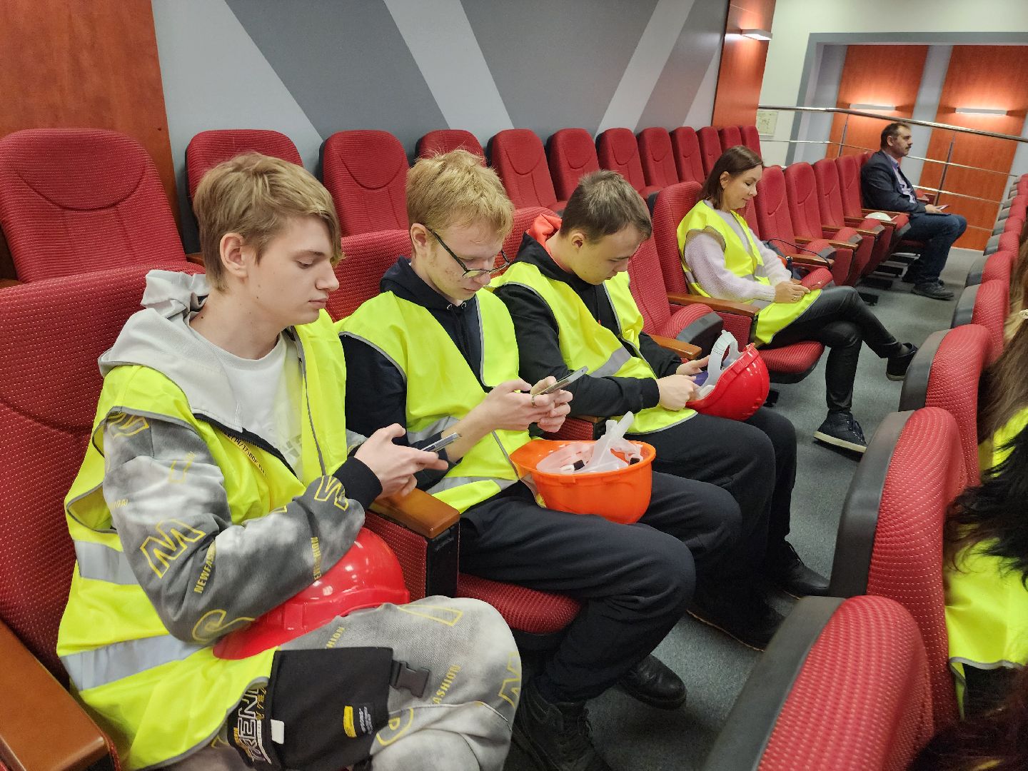 серпухов, слз, экскурсия, школьники, интеллектуальная игра,