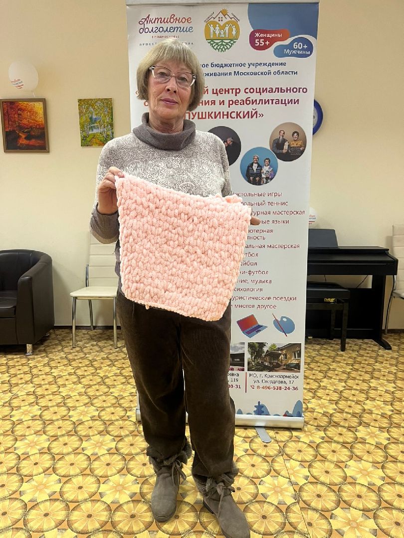 вертикалки, центр социального обслуживания, недоношенные дети, младенцы, перинатальный центр, помощь детям, вязание для недоношенных,