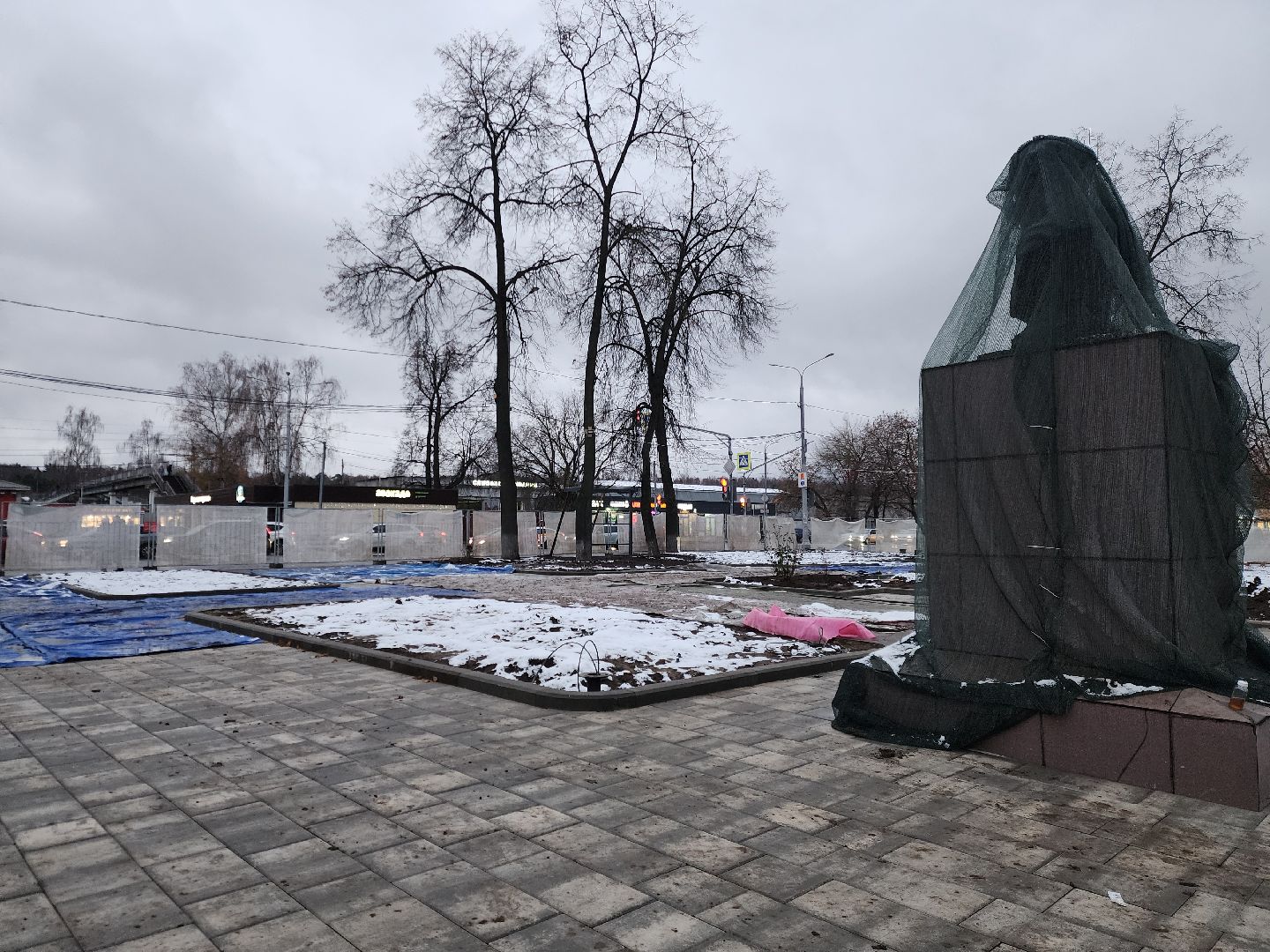 ногинск, благоустройство, реконструкция, строительство, сквер, сквер Ногина, автобусные остановки, вертикалки