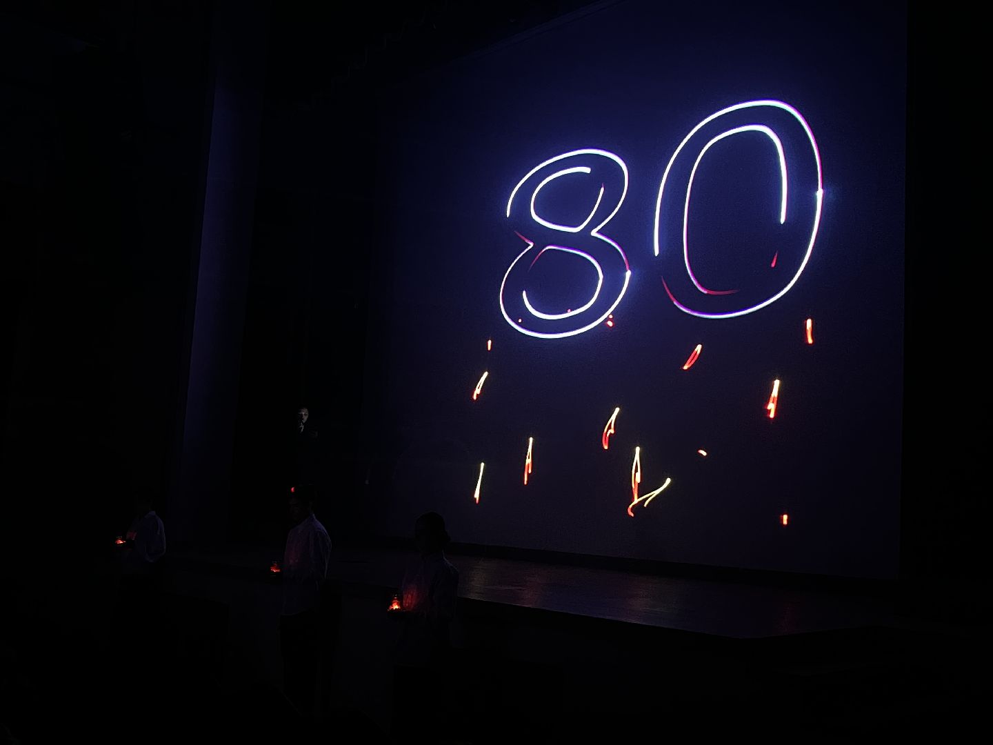 вертикальное видео, вертикалка, окна победы, лазерное шоу, волонтеры подмосковья,наро-фоминский городской округ,