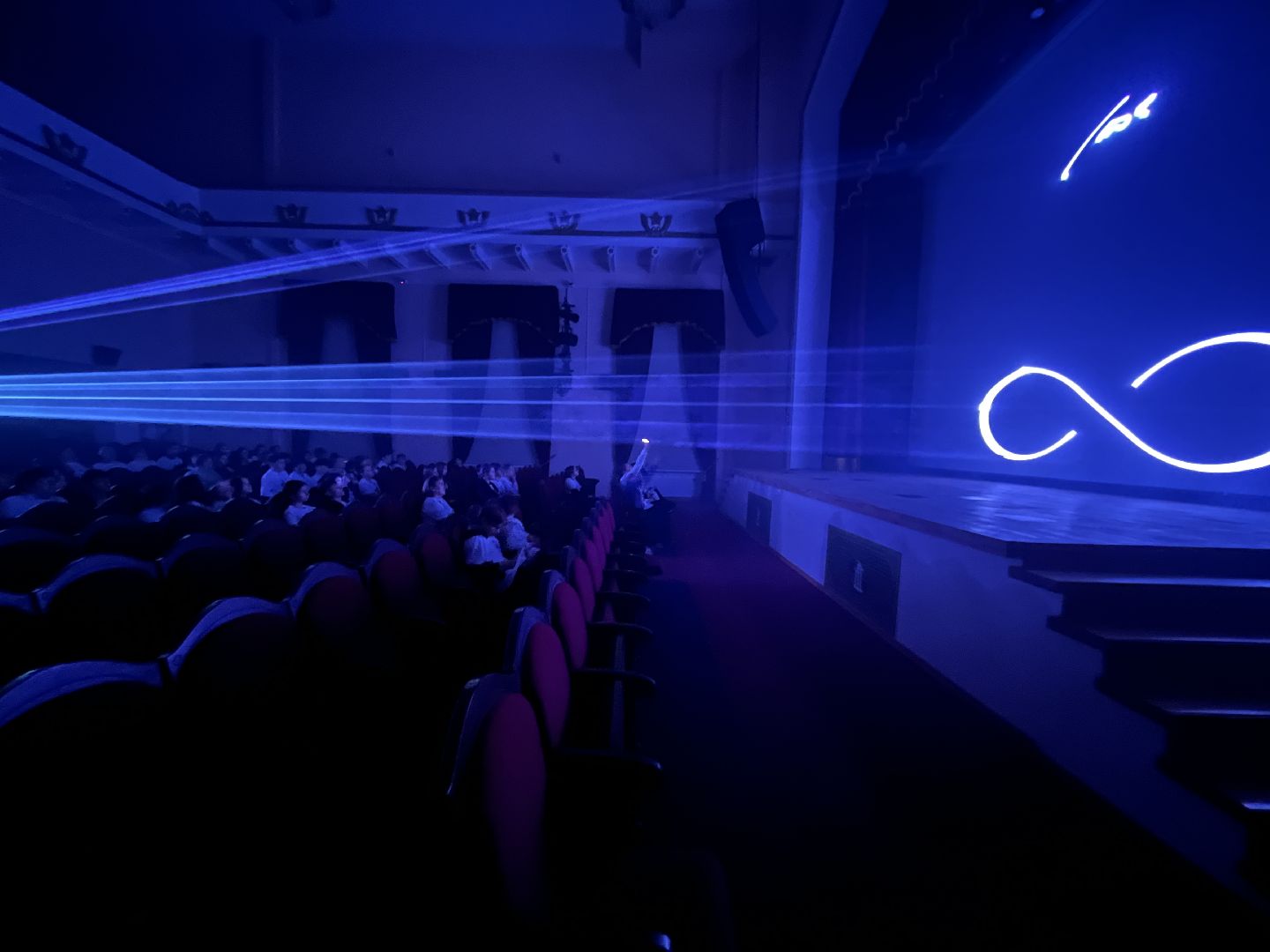 вертикальное видео, вертикалка, окна победы, лазерное шоу, волонтеры подмосковья,наро-фоминский городской округ,