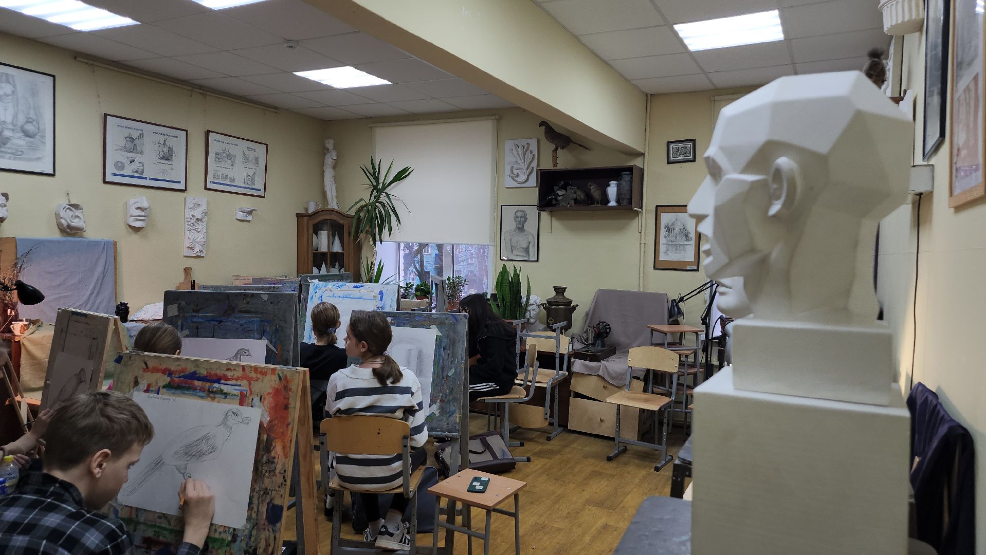 люберцы, художественная школа, ученики, академический рисунок, вертикалки,