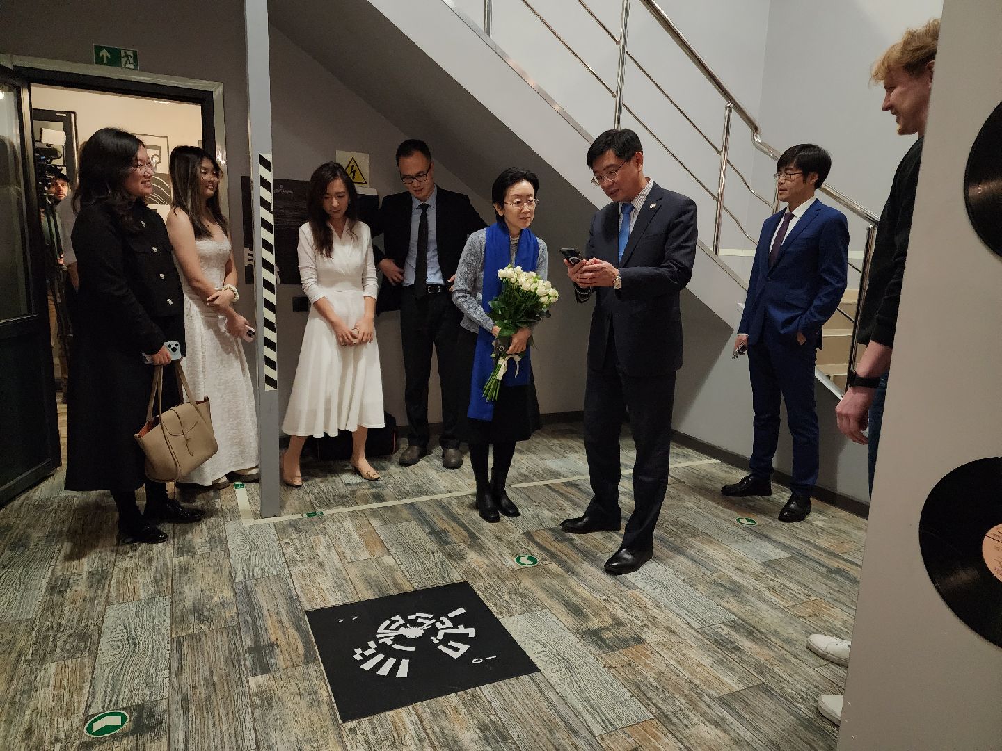 Черноголовка, Посольство Китая, Наука и искусство,