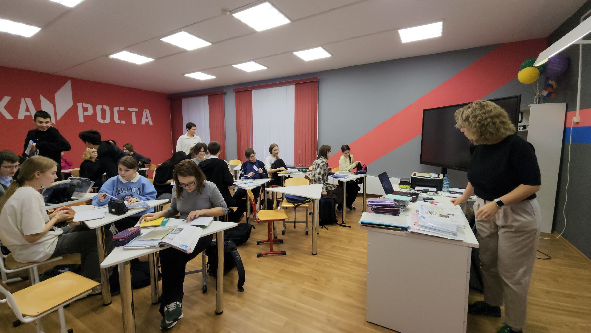 вертикалки, поселок, образовательный центр, цифровое образование, цифровые технологии, точка роста, школьники, принтер, моделирование, виртуальная реальность,