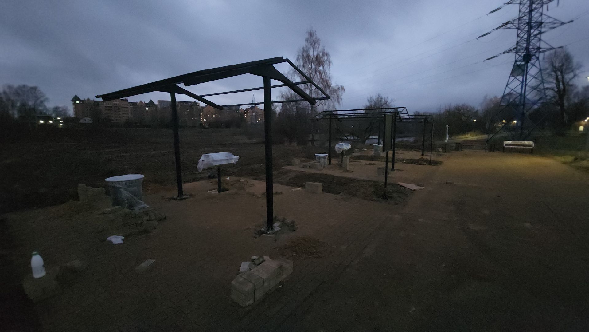 долгопрудный, бригантина, мангальная зона, шашлыки, ёлка, вертикалки,