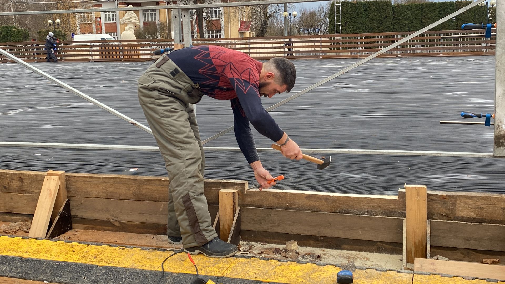 Каток, каток в центре города, Истра, вертикалки,