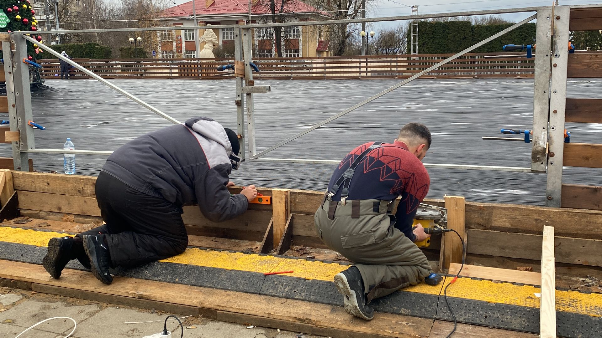 Каток, каток в центре города, Истра, вертикалки,