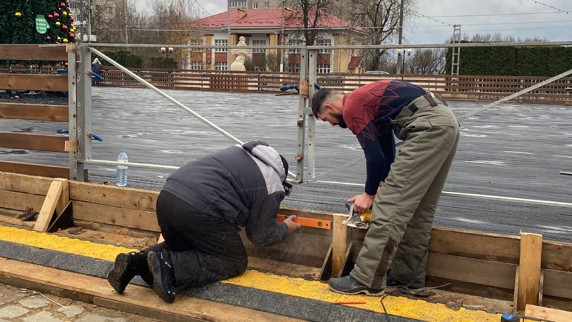 Каток, каток в центре города, Истра, вертикалки,