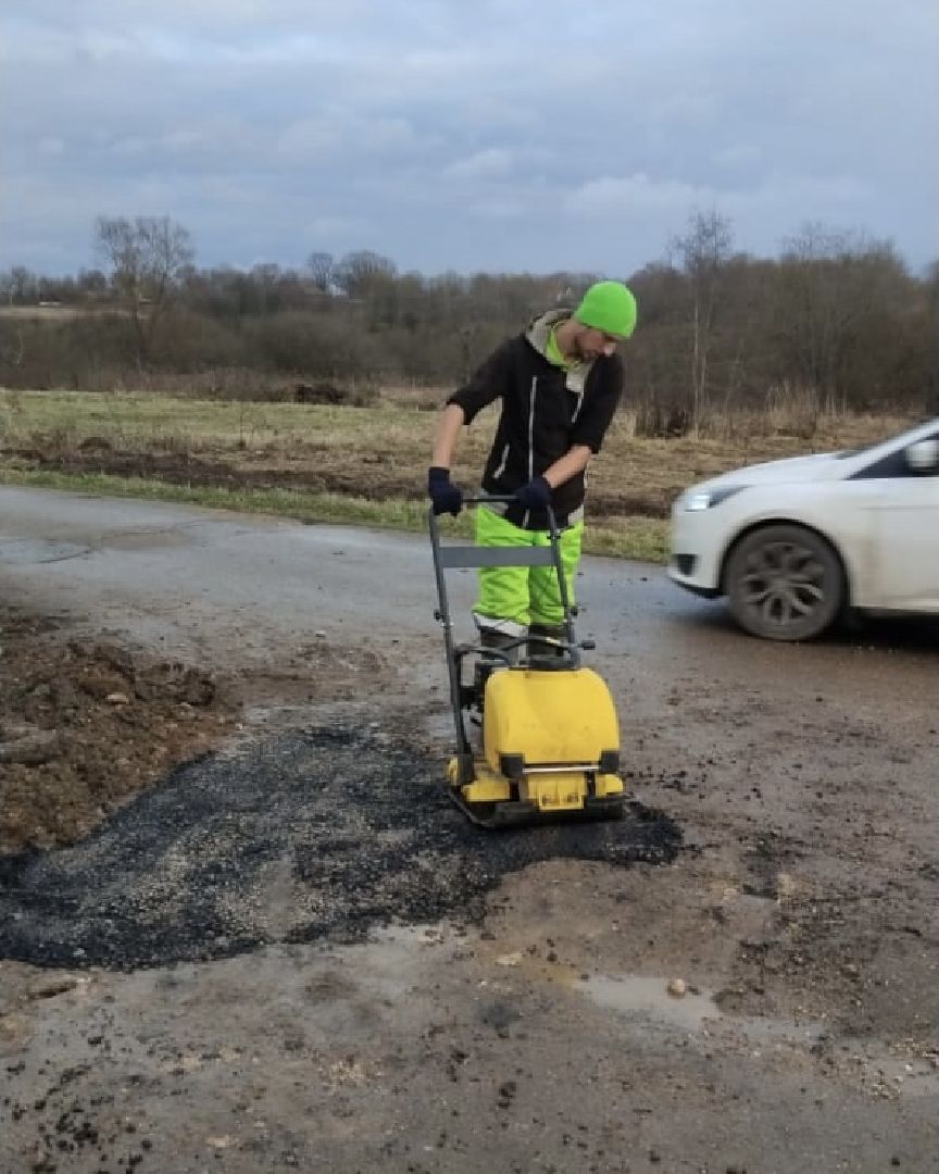 шаховская, горячий асфальт, коммунальные службы, вертикалки,