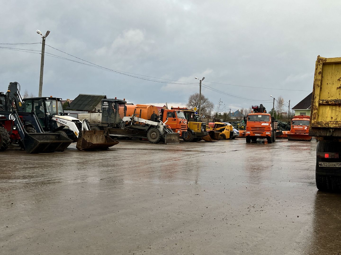 вертикальное видео, вертикалка, наро-фоминск, мбу благоустройство и дорожное хозяйство, коммунальная техника, специализированная техника,