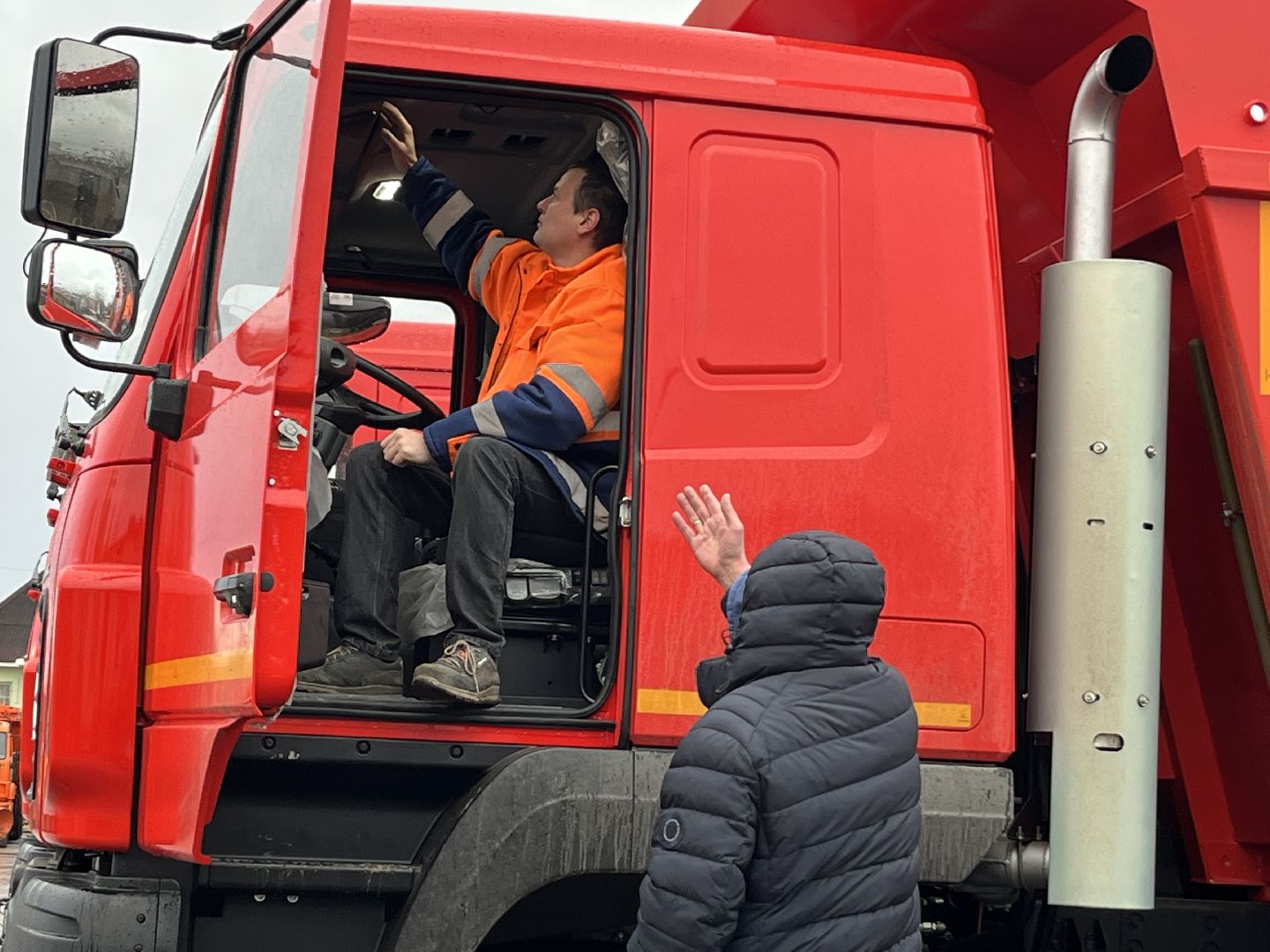 вертикальное видео, вертикалка, наро-фоминск, мбу благоустройство и дорожное хозяйство, коммунальная техника, специализированная техника,