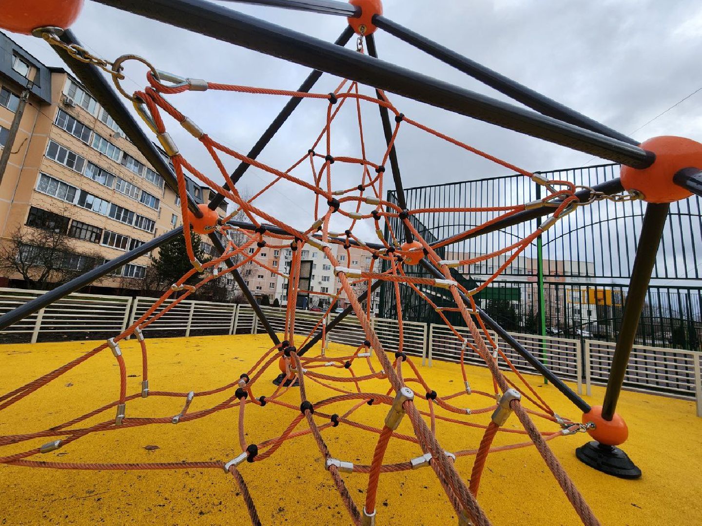 можайск, можайский городской округ, подмосковье, благоустройство, модернизация детской площадки, детская площадка, игровой комплекс, губернаторская площадка, обновление детских площадок, вертикалки,