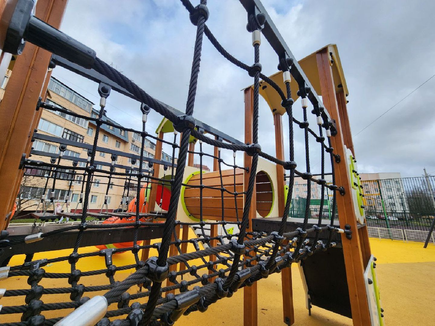 можайск, можайский городской округ, подмосковье, благоустройство, модернизация детской площадки, детская площадка, игровой комплекс, губернаторская площадка, обновление детских площадок, вертикалки,