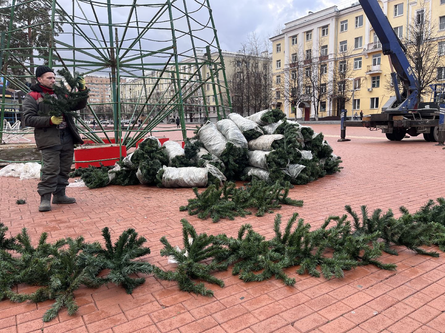 новый год, ёлка, новогодняя елка, новогодняя ель, новогоднее настроение,вертикальное видео, вертикалка,