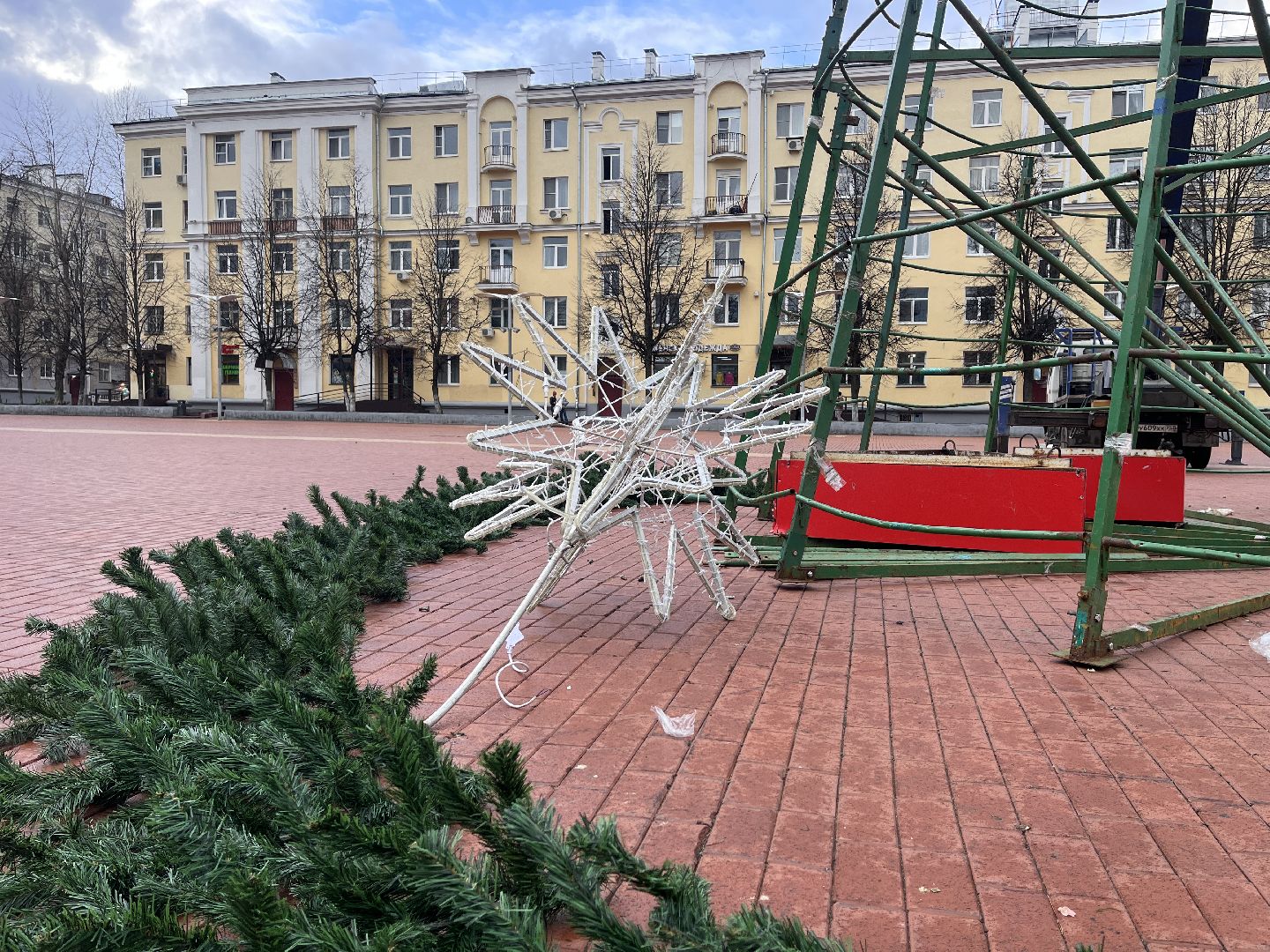 новый год, ёлка, новогодняя елка, новогодняя ель, новогоднее настроение,вертикальное видео, вертикалка,