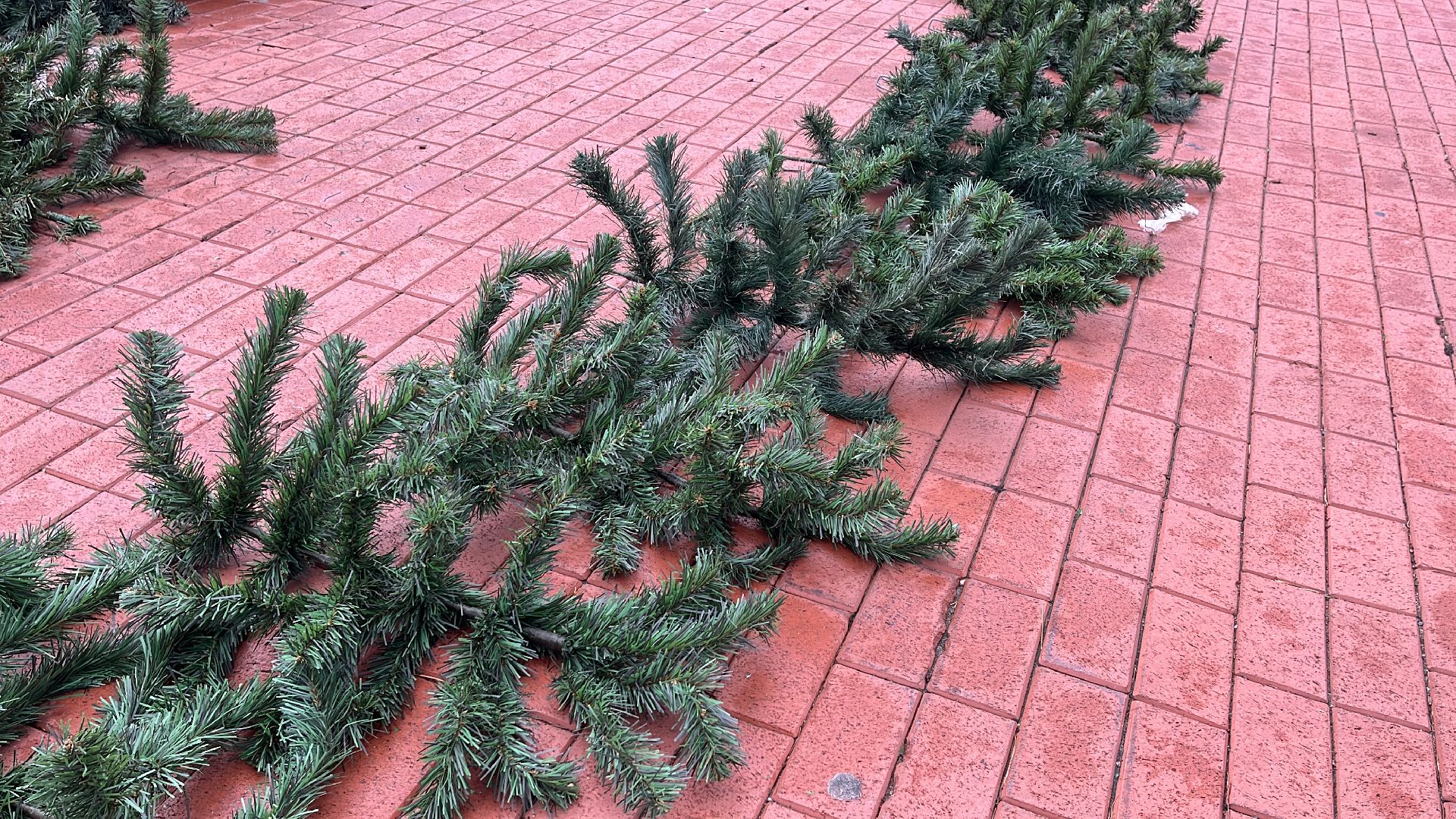 новый год, ёлка, новогодняя елка, новогодняя ель, новогоднее настроение,вертикальное видео, вертикалка,