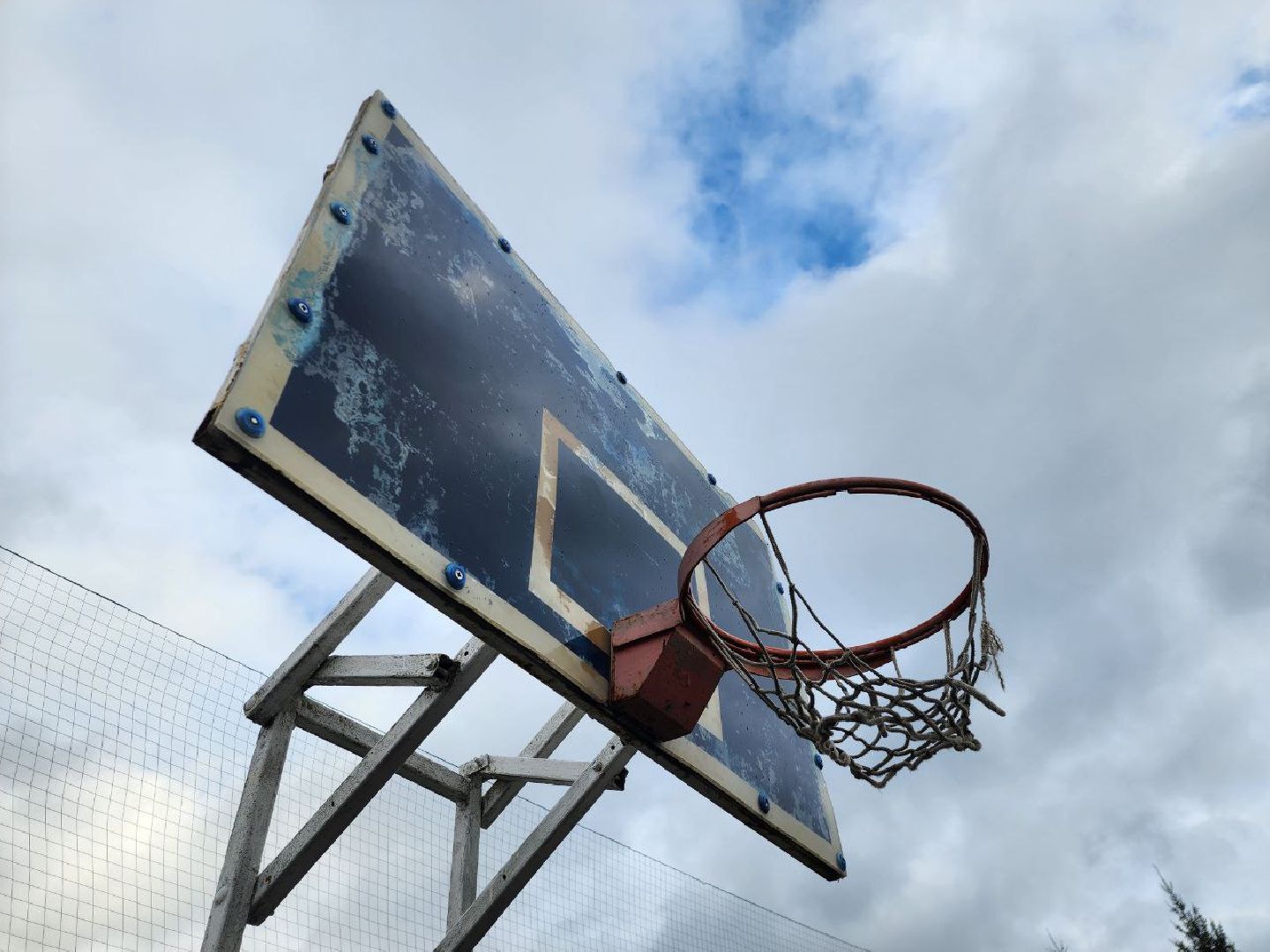 можайск, можайский городской округ, подмосковье, реконструкция стадиона, городской стадион, спартак, спорт, спорт в можайске, спортсмены, Строительство и капитальный ремонт объектов социальной инфраструктуры, государственная программа, вертикалки,
