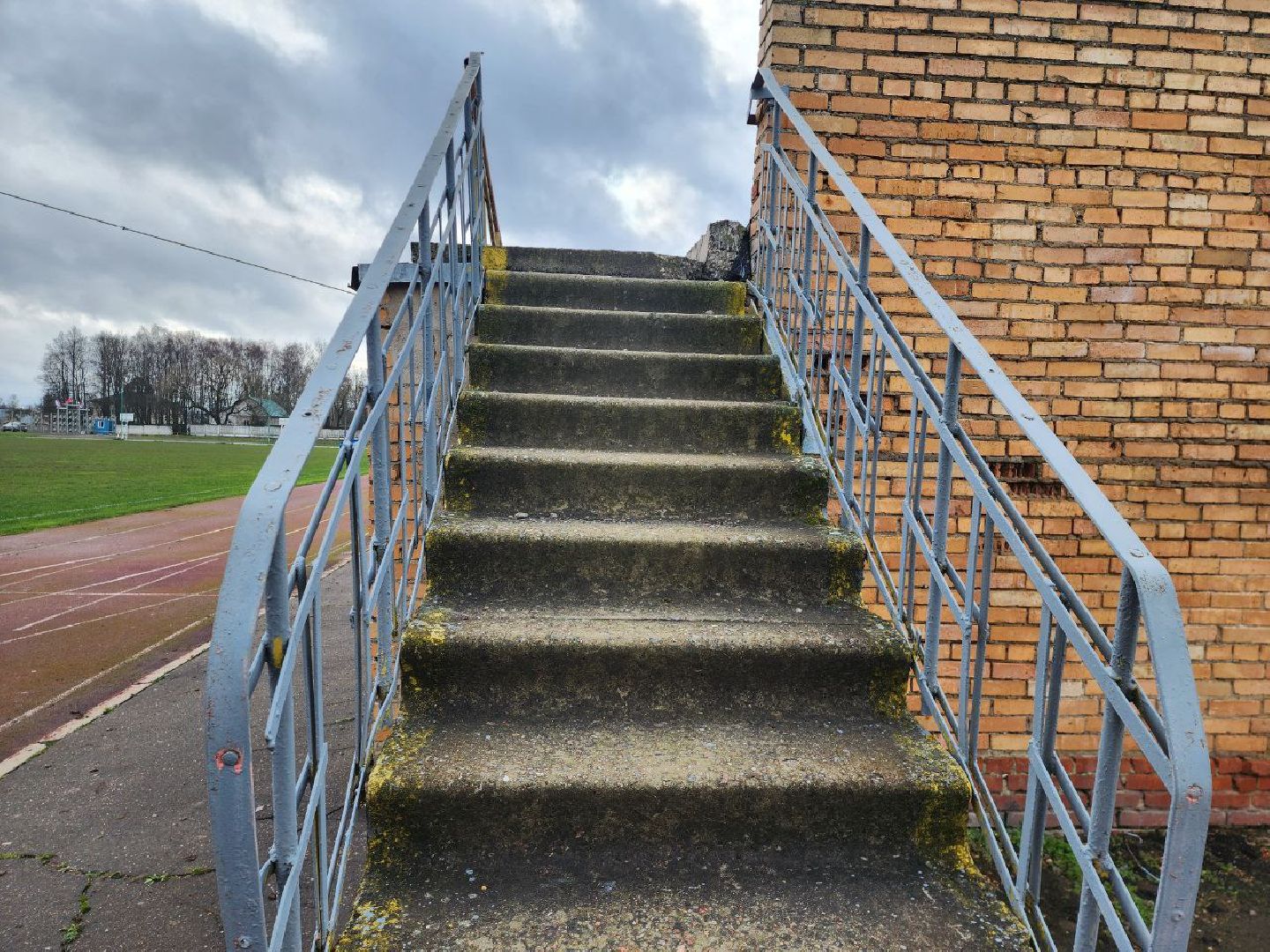 можайск, можайский городской округ, подмосковье, реконструкция стадиона, городской стадион, спартак, спорт, спорт в можайске, спортсмены, Строительство и капитальный ремонт объектов социальной инфраструктуры, государственная программа, вертикалки,