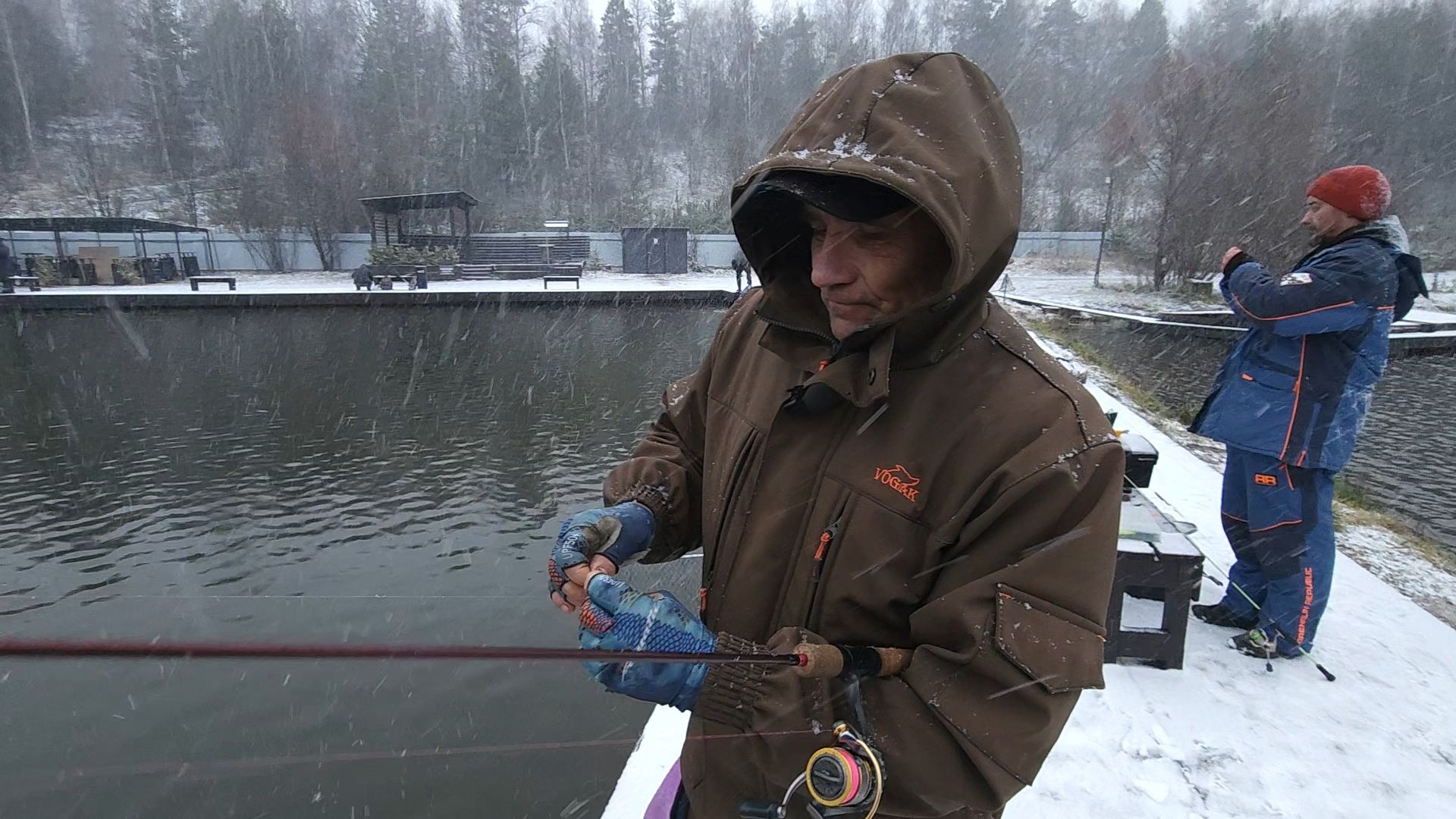 одинцово, отдых, рыбалка, форель, вертикалка, вертикальное видео,