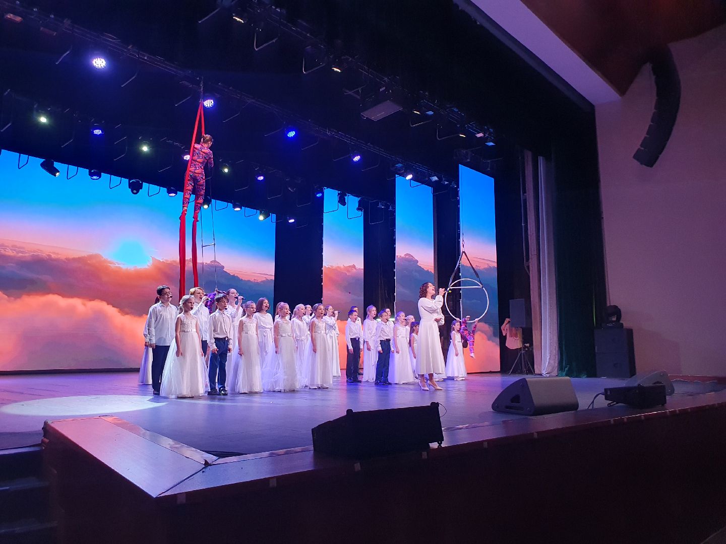 вертикалки, день матери, концерт, мытищи,