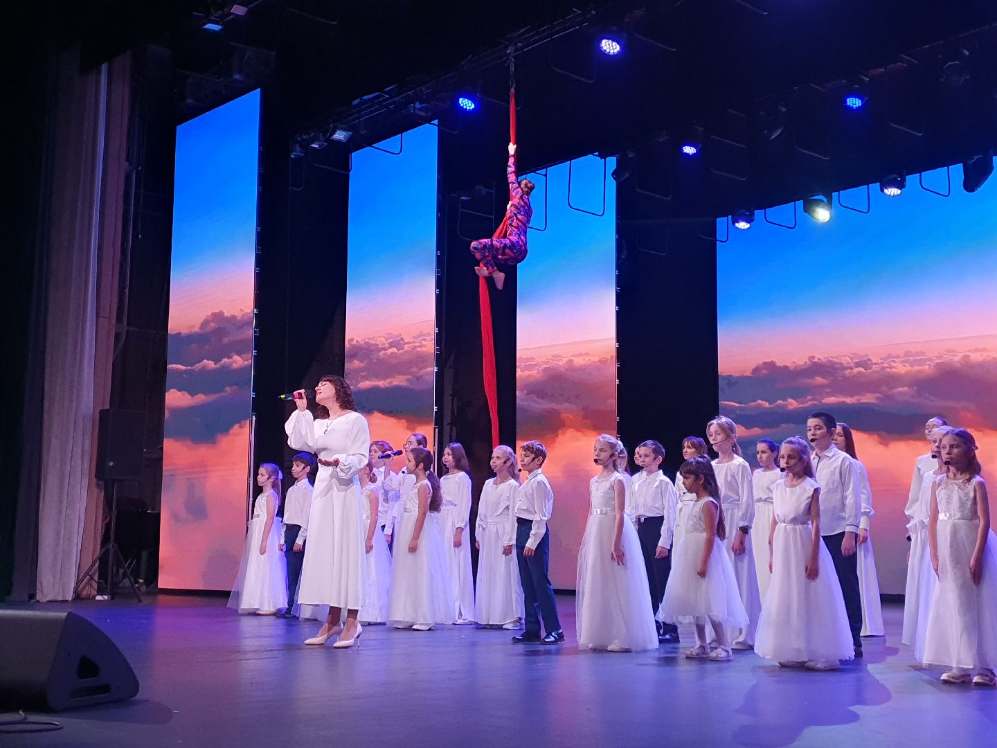 вертикалки, день матери, концерт, мытищи,