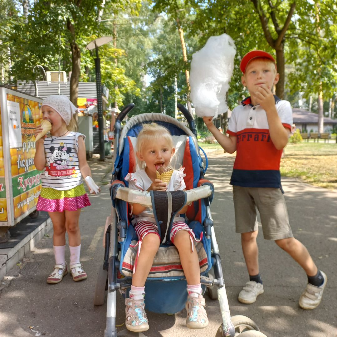 многодетная мама, жители, общество, ногинск, 5 детей, большая семья, год семьи, день матери, вертикалки