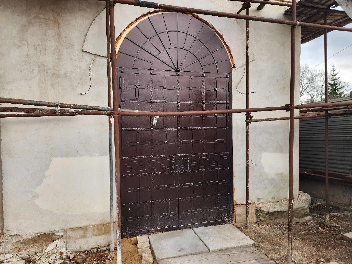 серпухов, реставрация храма, улица чернышевского, церковь Николая Чудотворца в Бутках, религия, вертикалки,