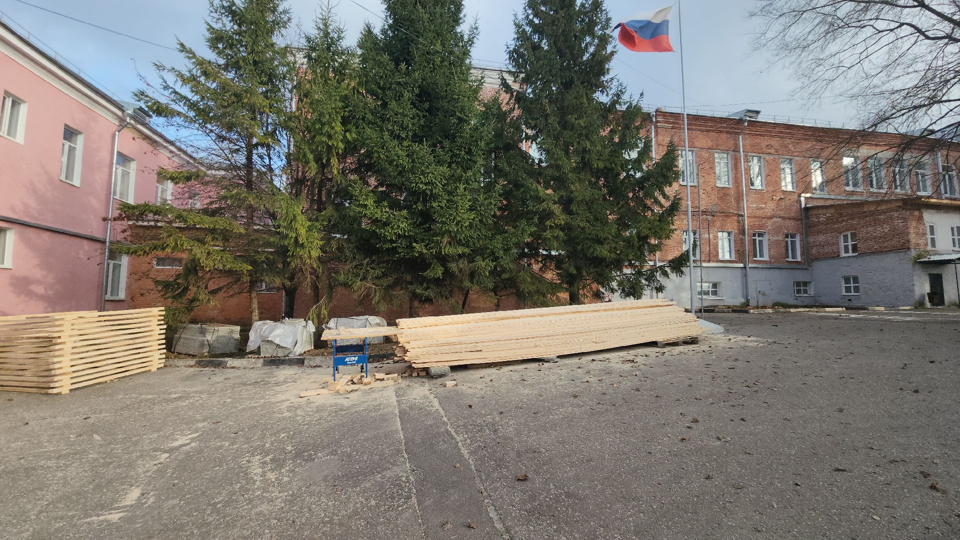 серпухов, жкх, защитный навес, плотники, школа 8, улица свердлова, вертикалки,