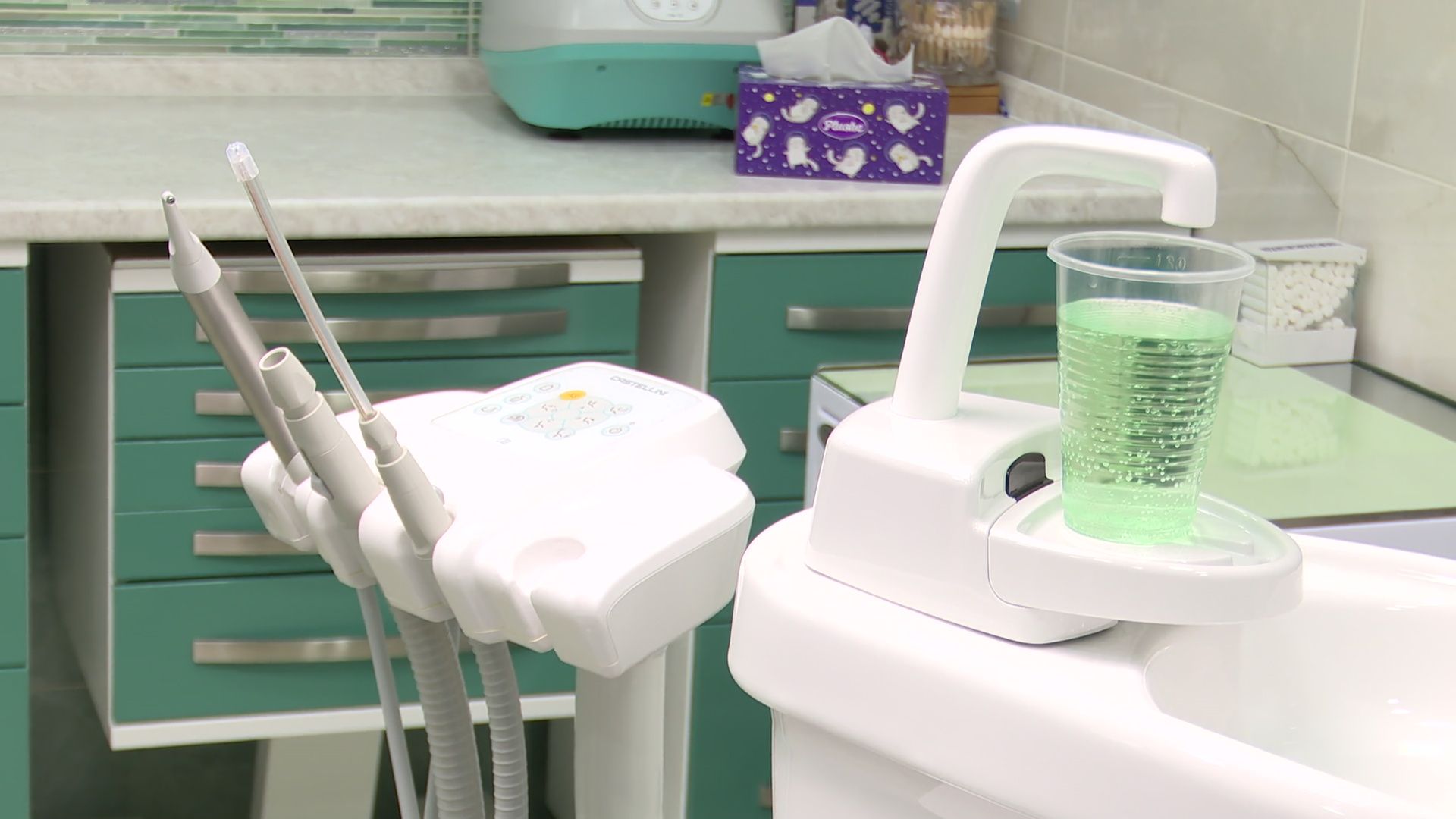 Реутов, вертикалки, стоматология, День матери, лечение зубов, карьера детям,