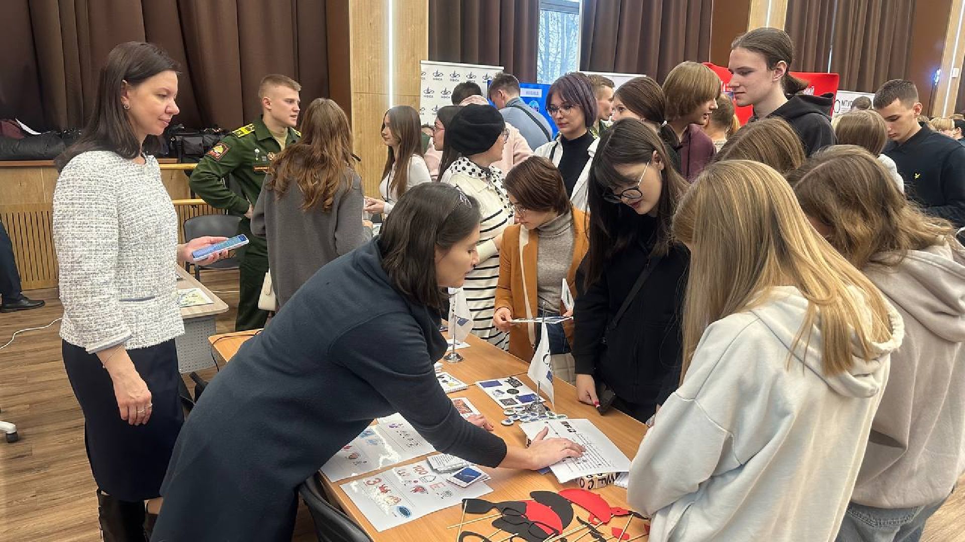 образование, профориентация для школьников, билет в будущее,