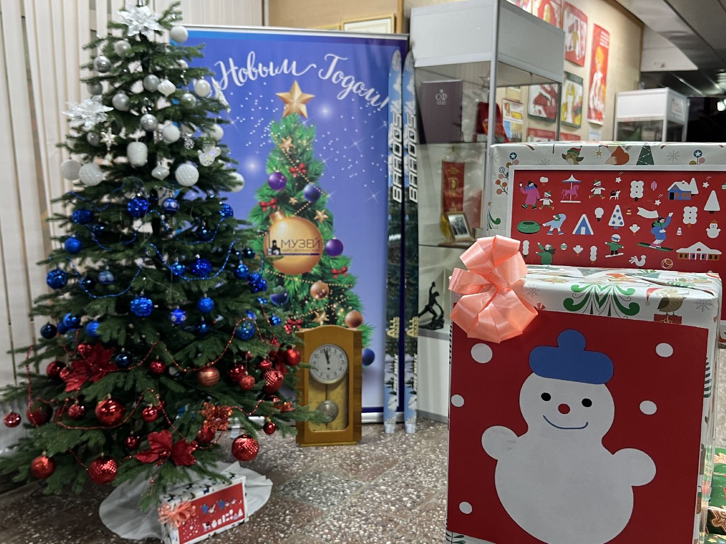 вертикальное видео, Новый год, Музей в Наро-Фоминске, наро-фоминск, наро-фоминский городской округ, новогоднее украшение,вертикалки,