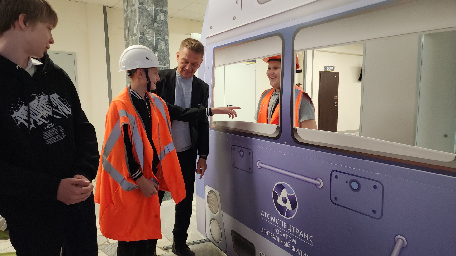 электросталь, фабрика профессий, профессии, школьники Электростали, предприятия, профориентация, профориентация для школьников, вертикалка,