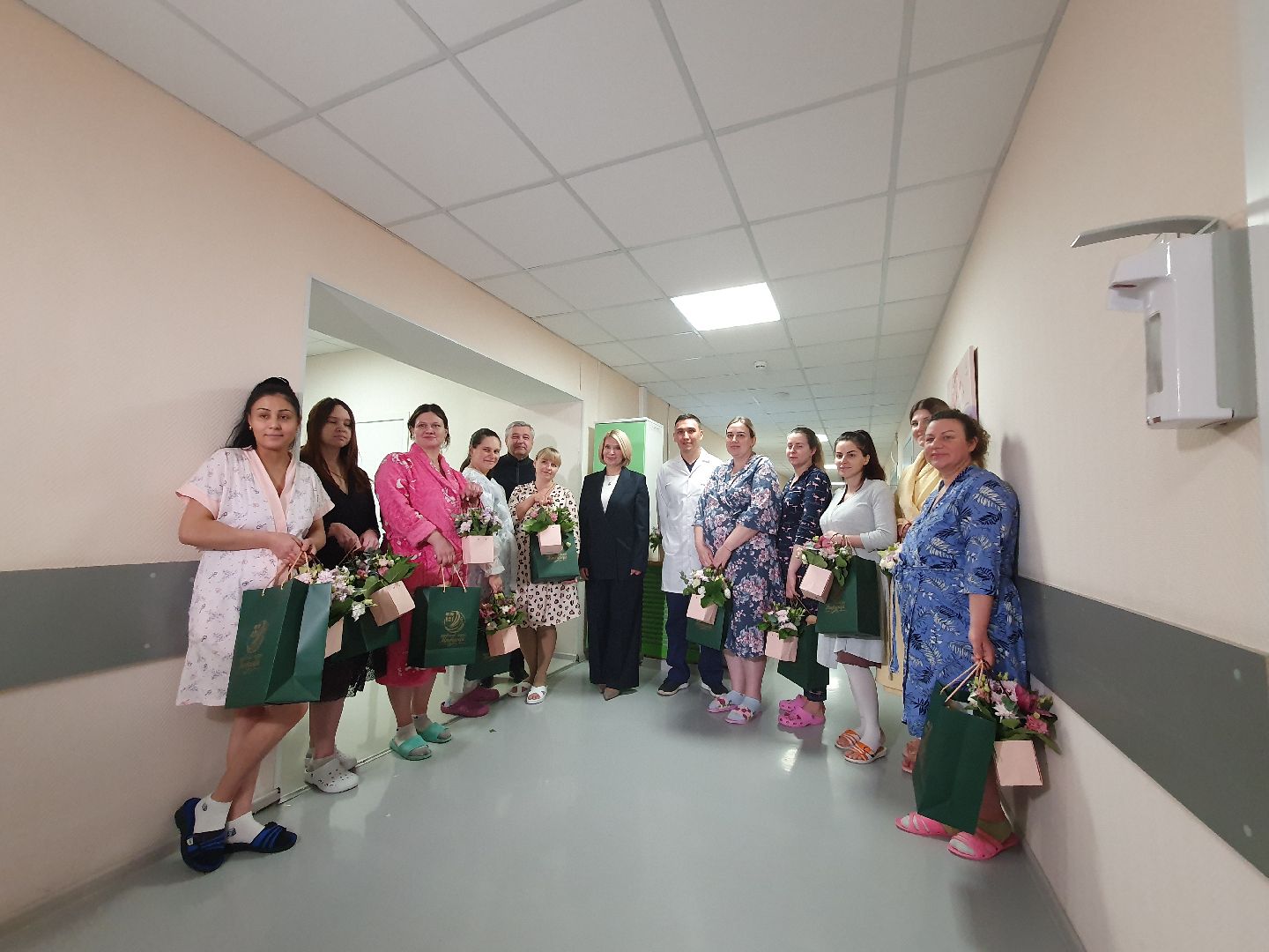 вертикалки, роддом, день матери, мытищи,