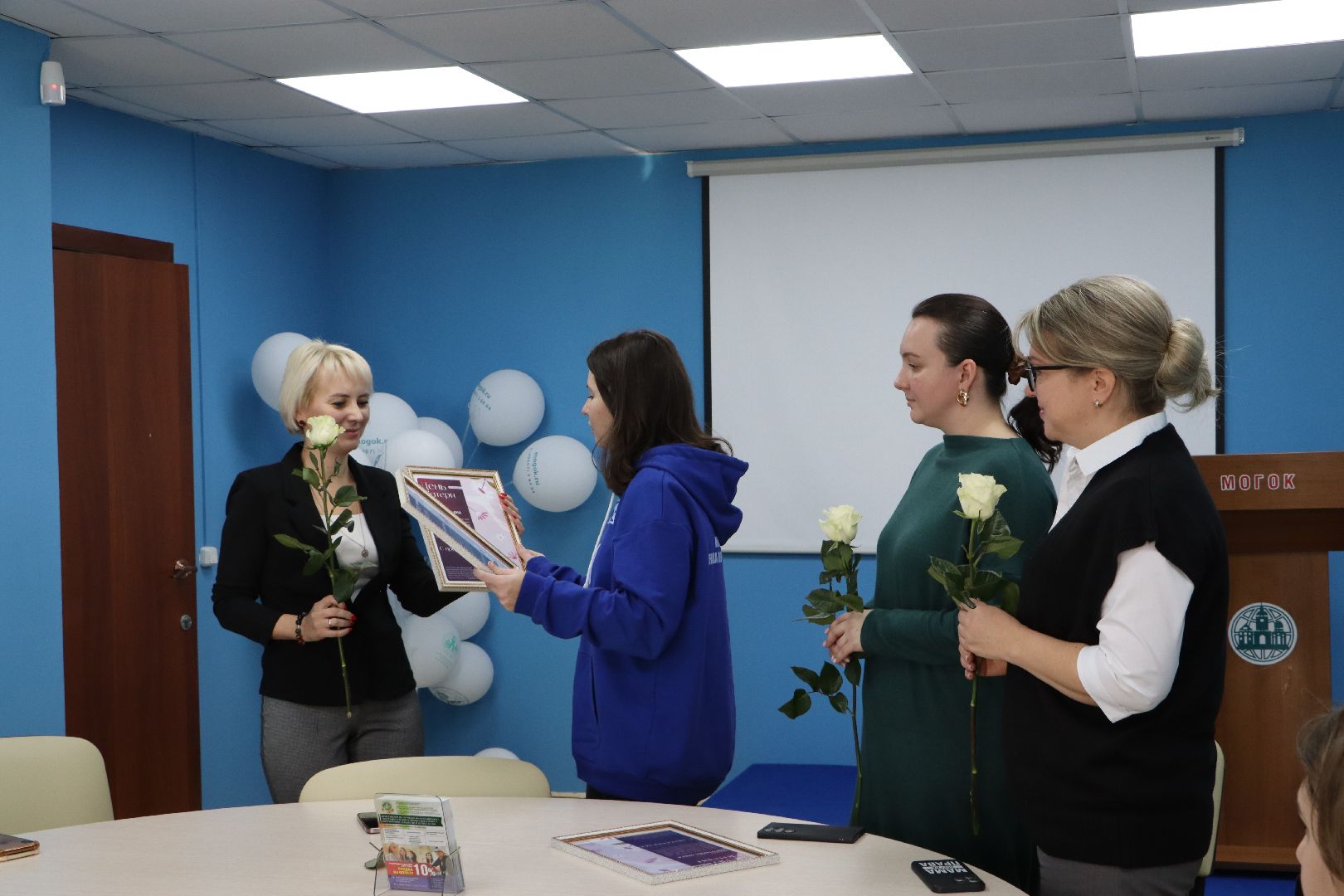 Серебряные Пруды, День матери, диалог на равных, колледж, студенты, вертикалки