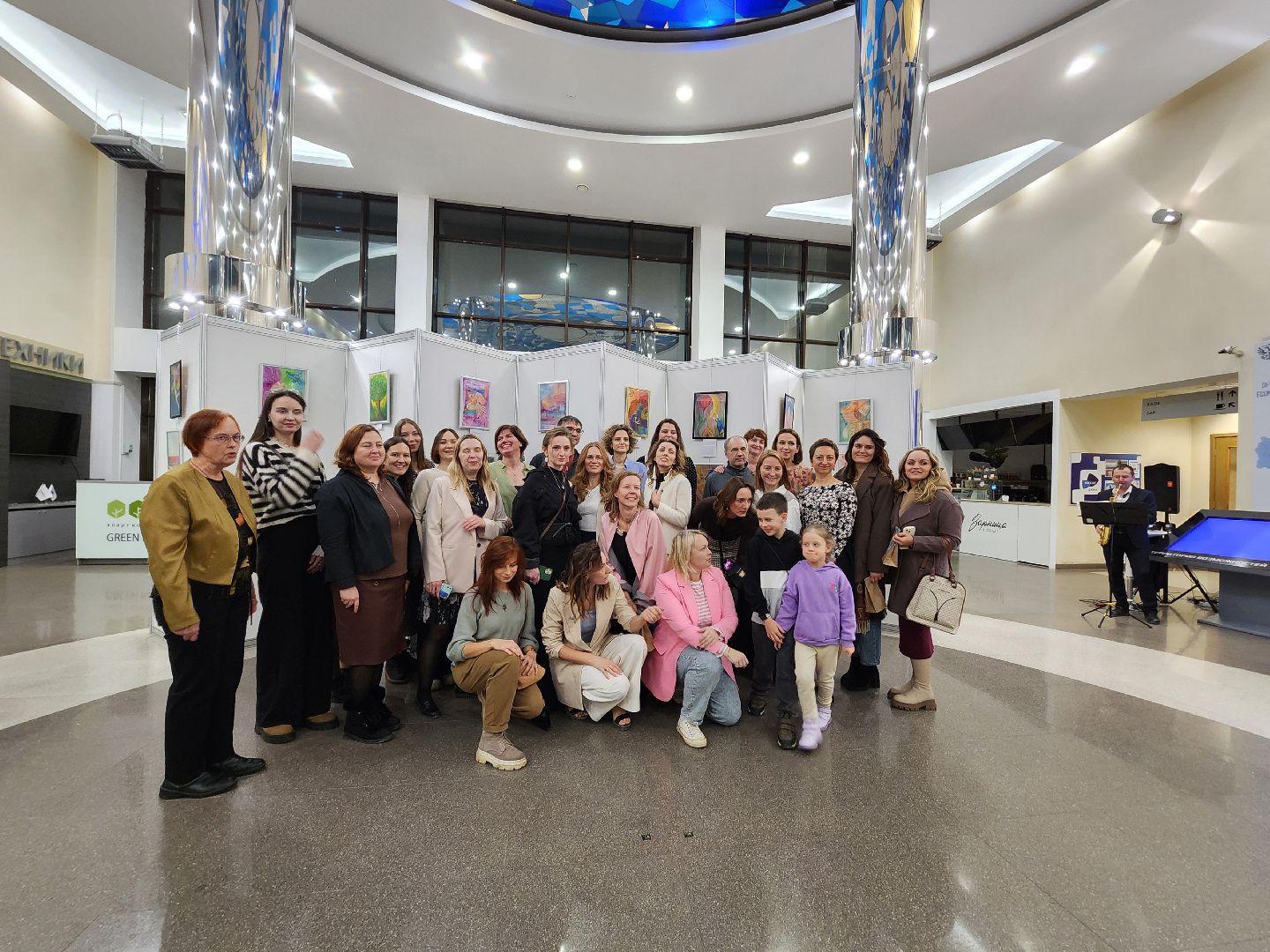 Дубна, Метафорическая живопись, Творческий вечер, День матери,