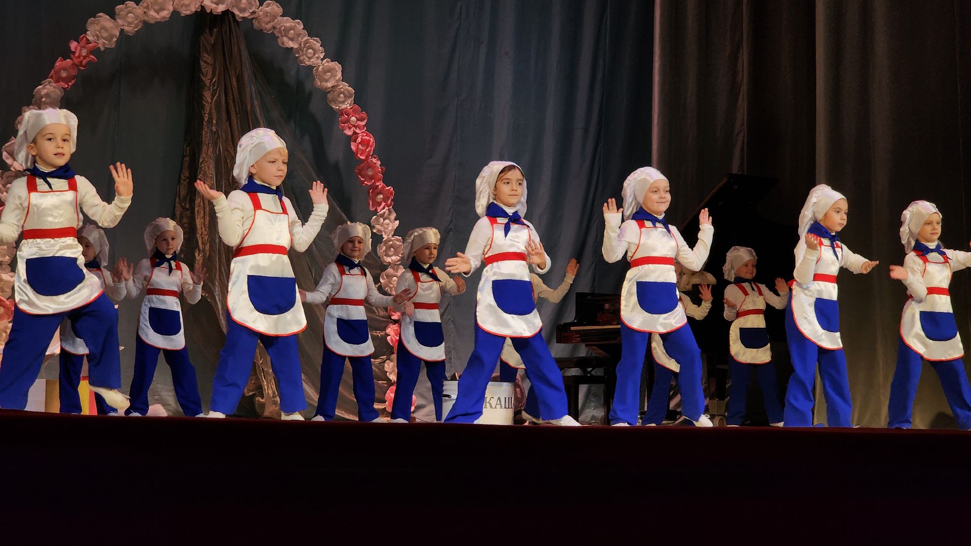 День матери, концерт, Центр культуры Акрихин, Старая Купавна, Богородский городской округ,