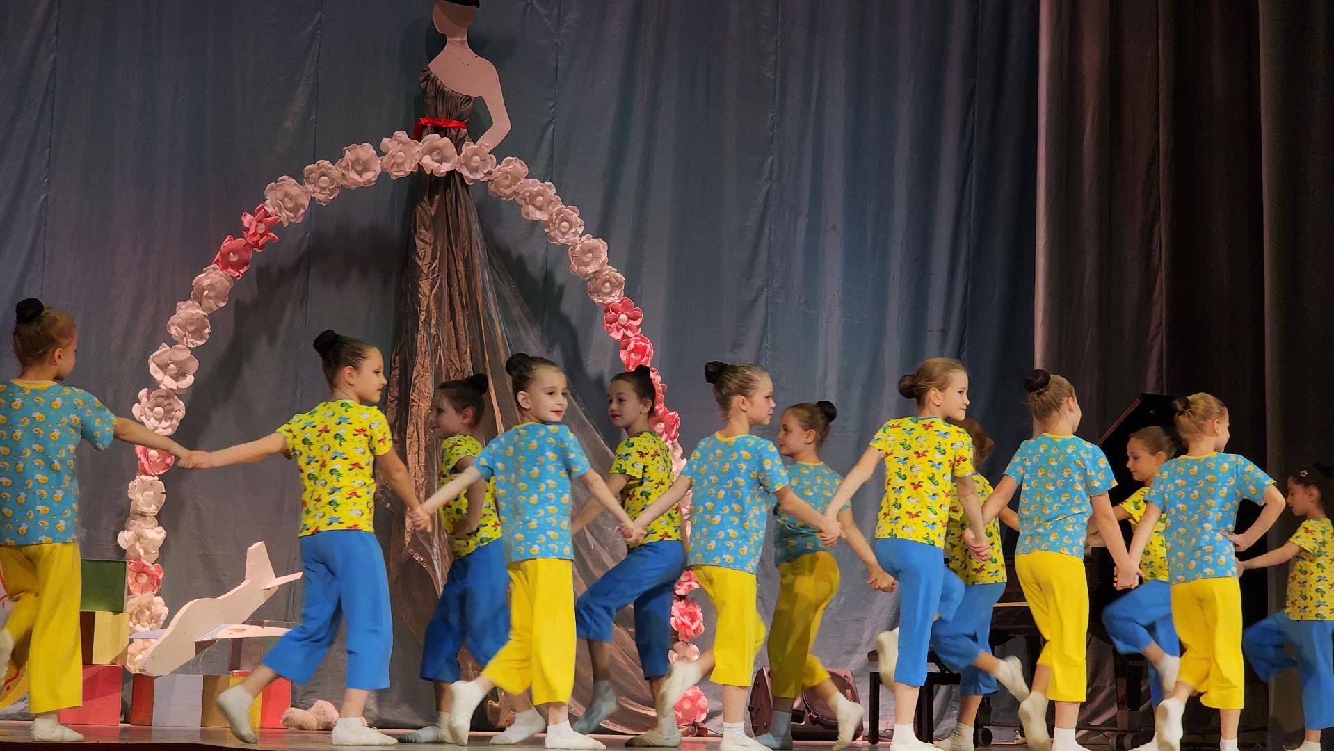 День матери, концерт, Центр культуры Акрихин, Старая Купавна, Богородский городской округ,