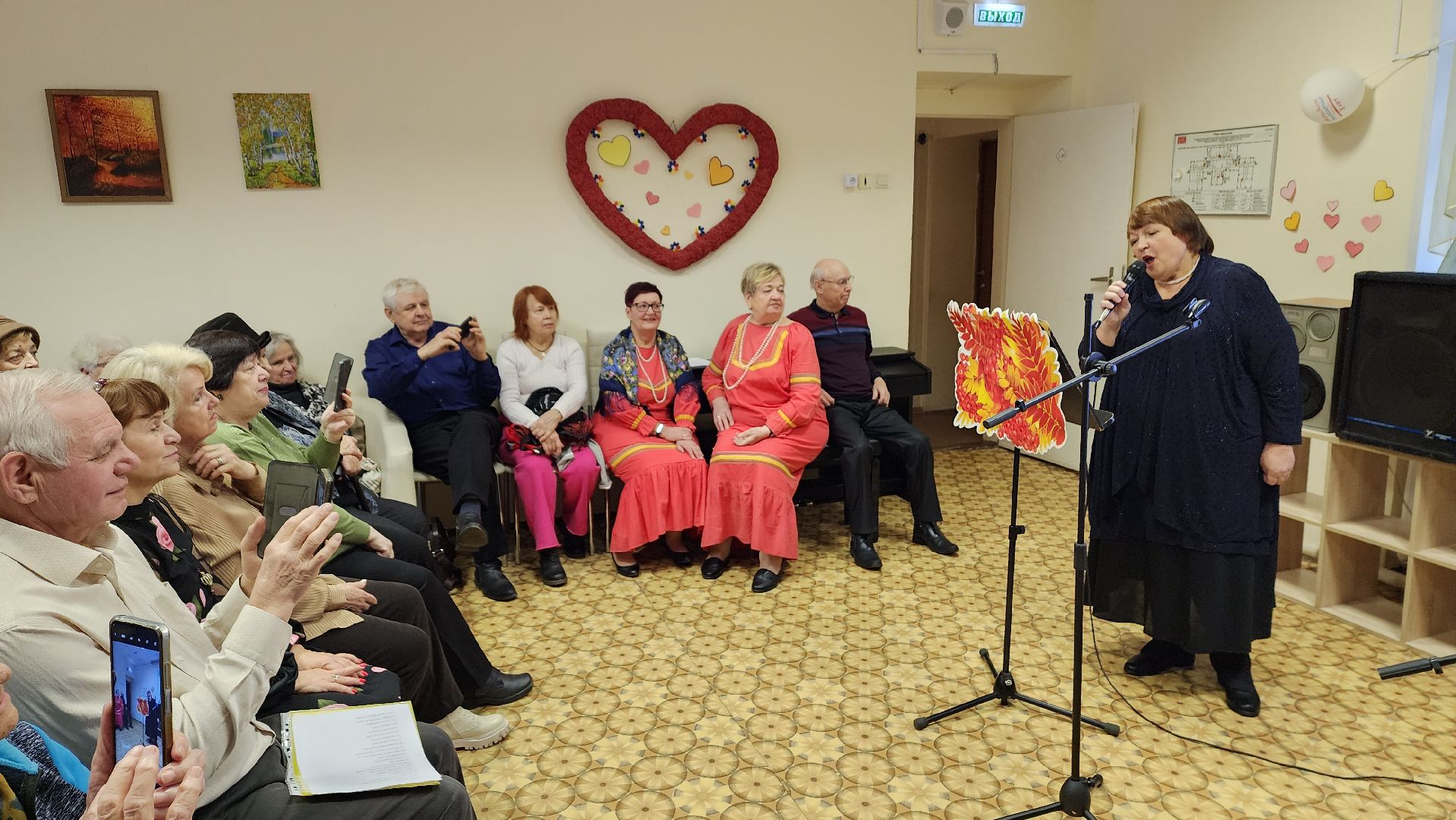 вертикалки, пушкино, центр социального обслуживания, концерт, день матери,песни,активное долголетие,получатели социальных услуг,